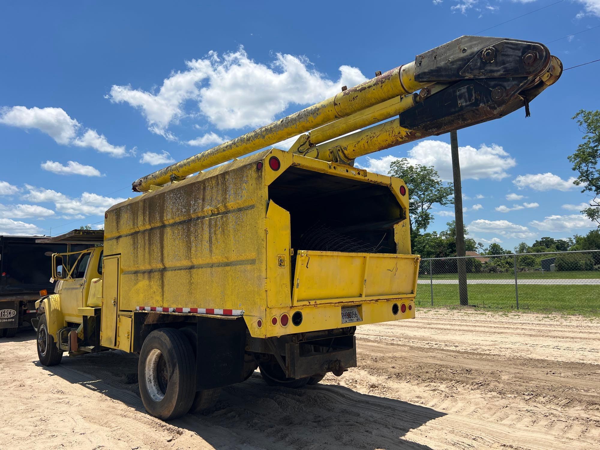 1989 Ford F700