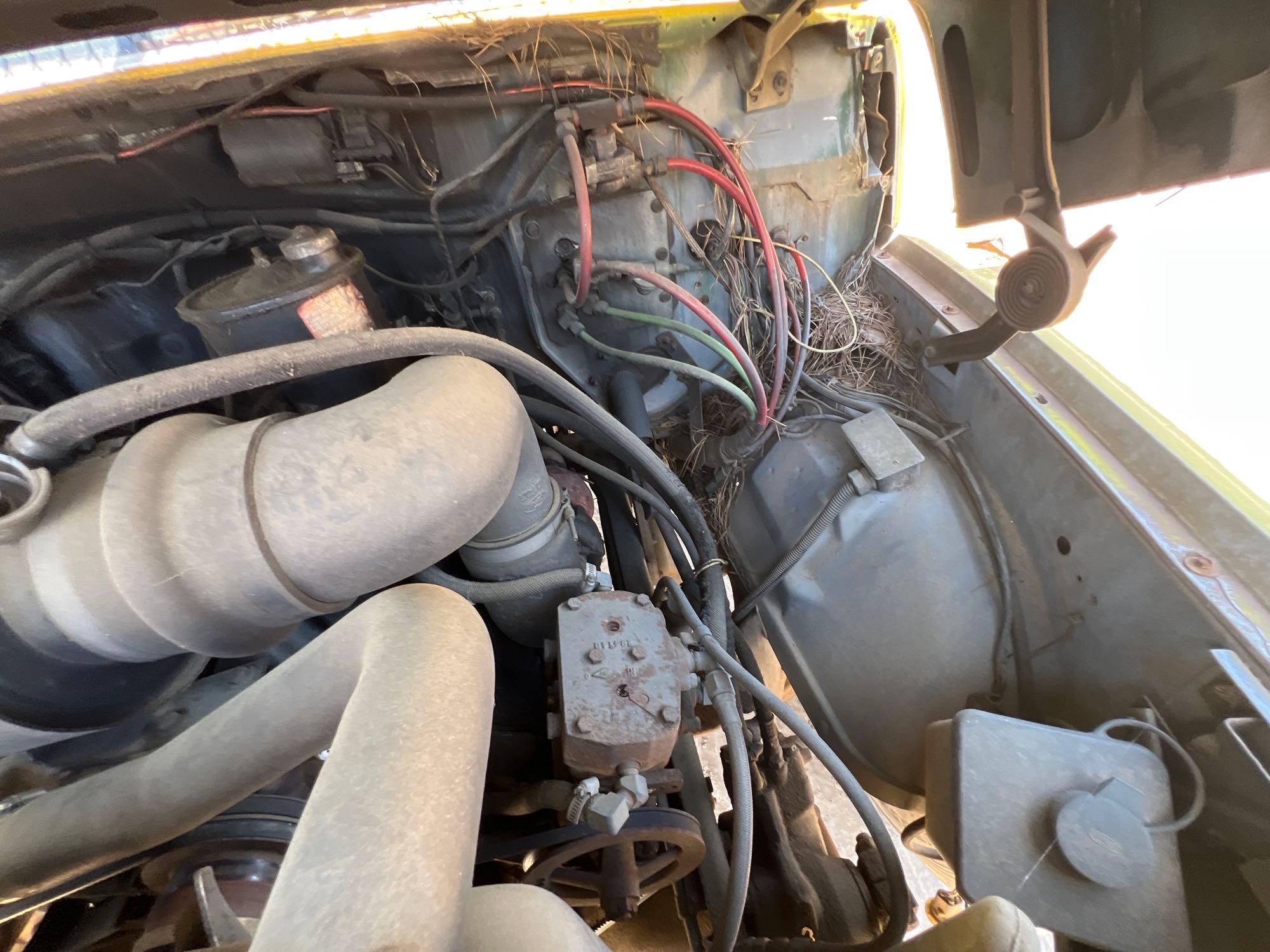1989 Ford F700