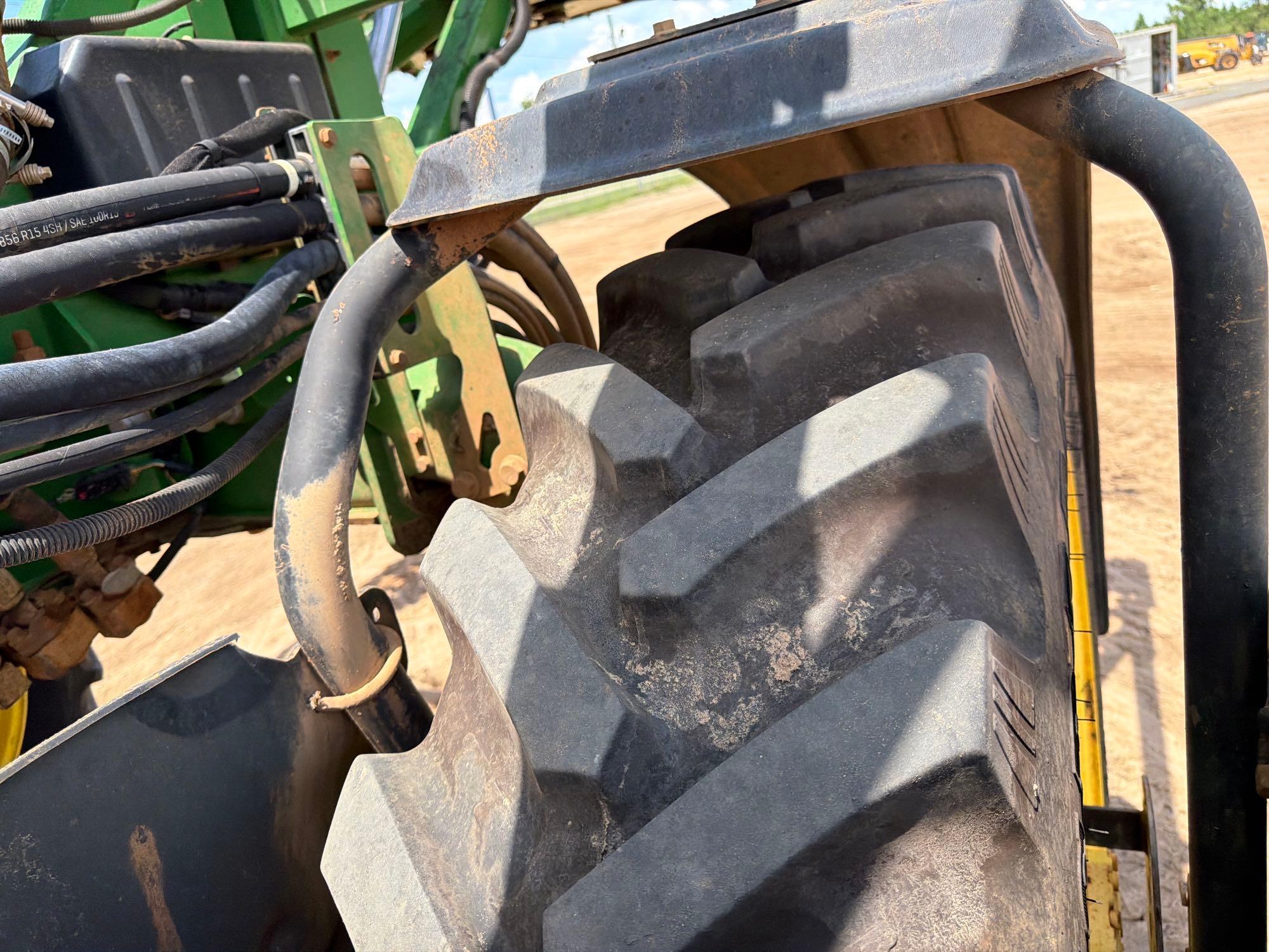 John Deere R4030