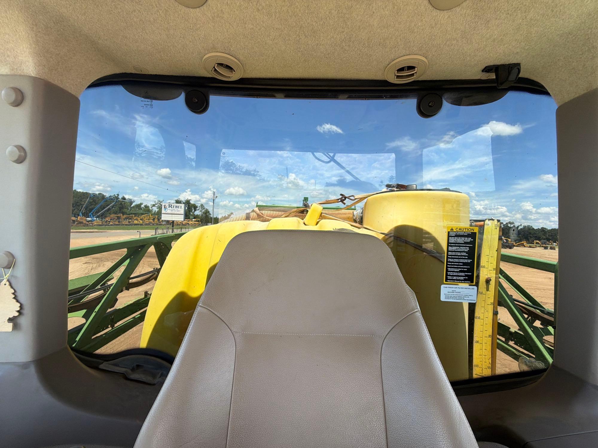 John Deere R4030