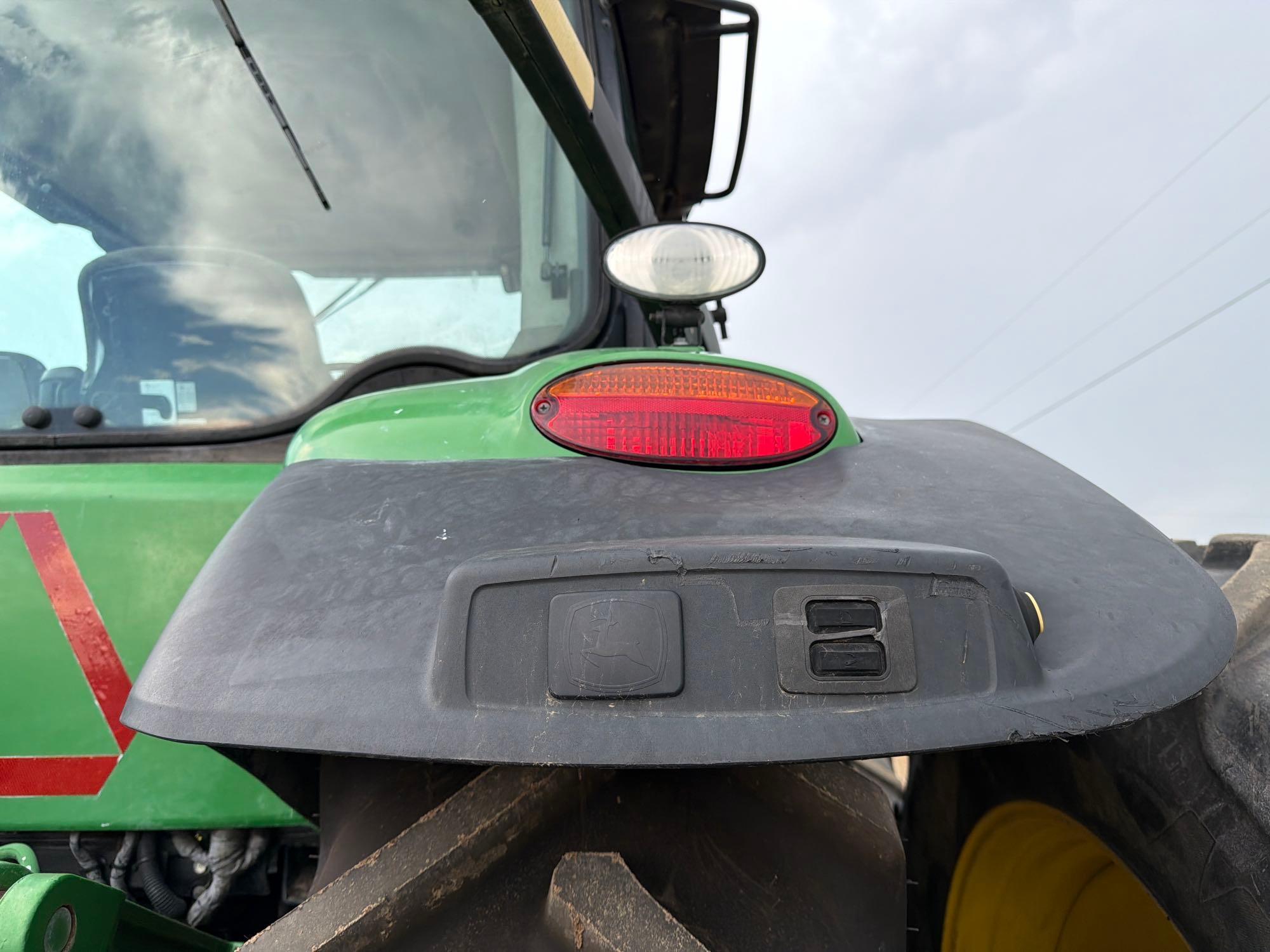 John Deere 8320R