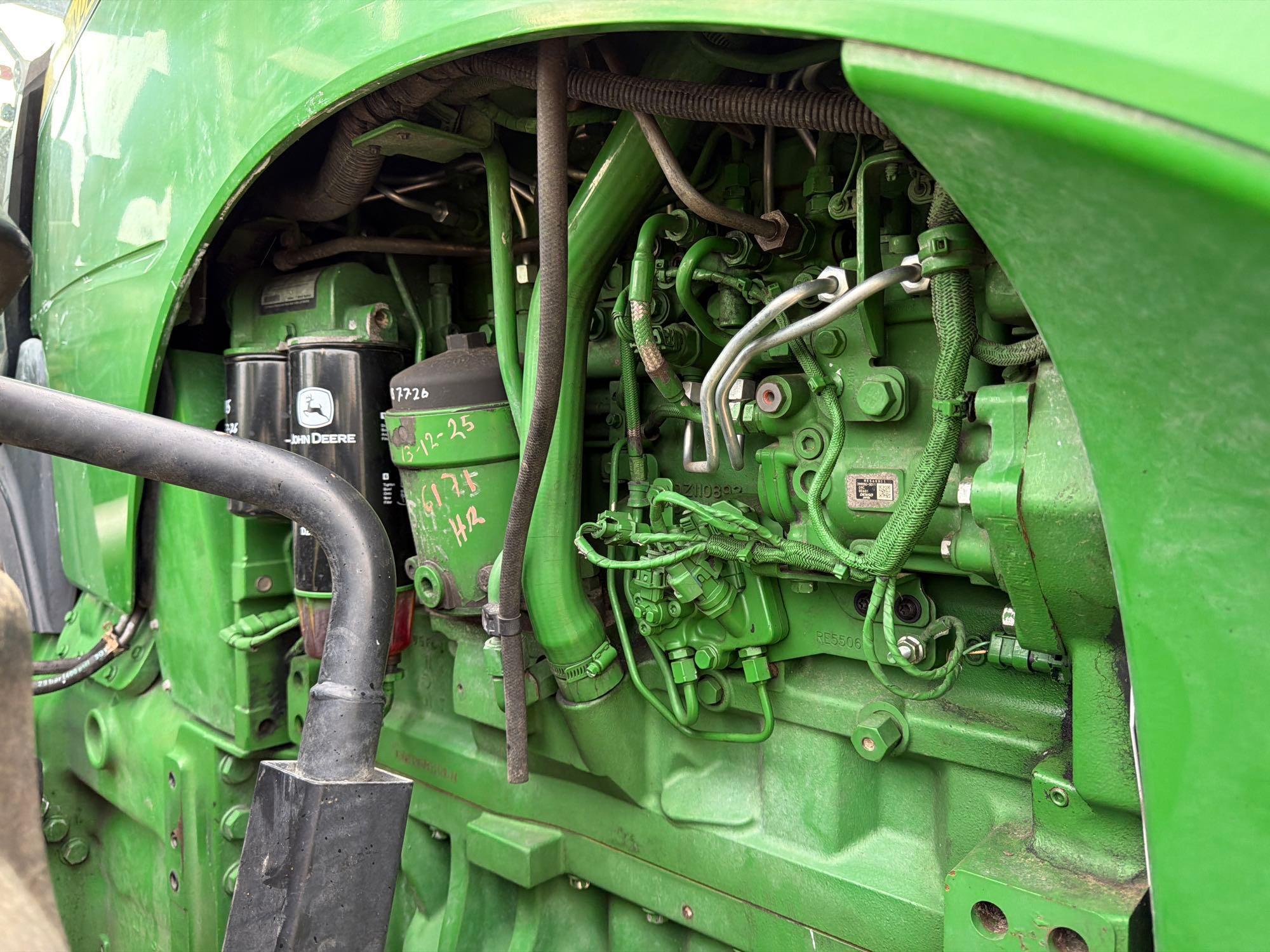 John Deere 8320R