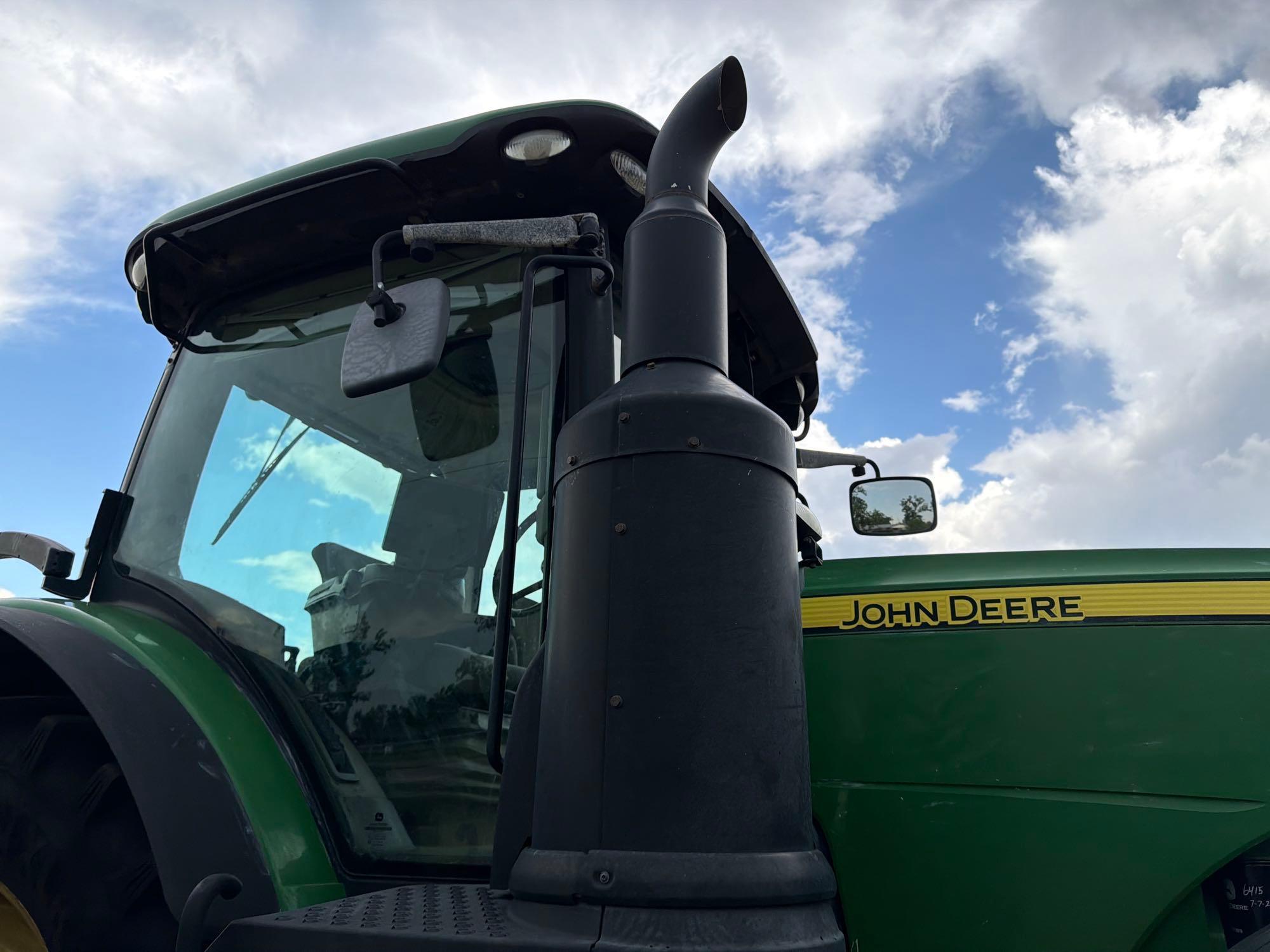 John Deere 8320R