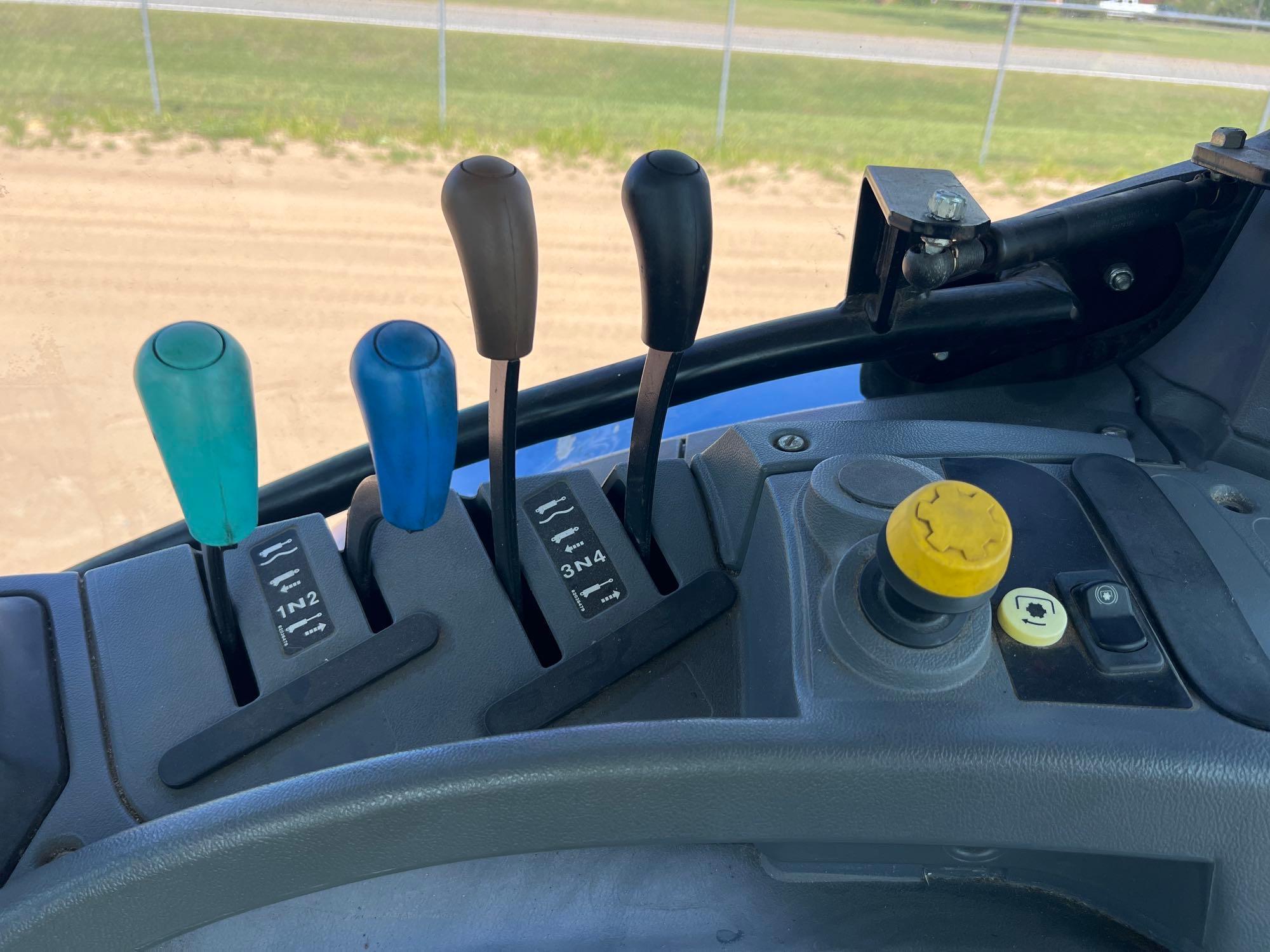 2007 New Holland TS125A