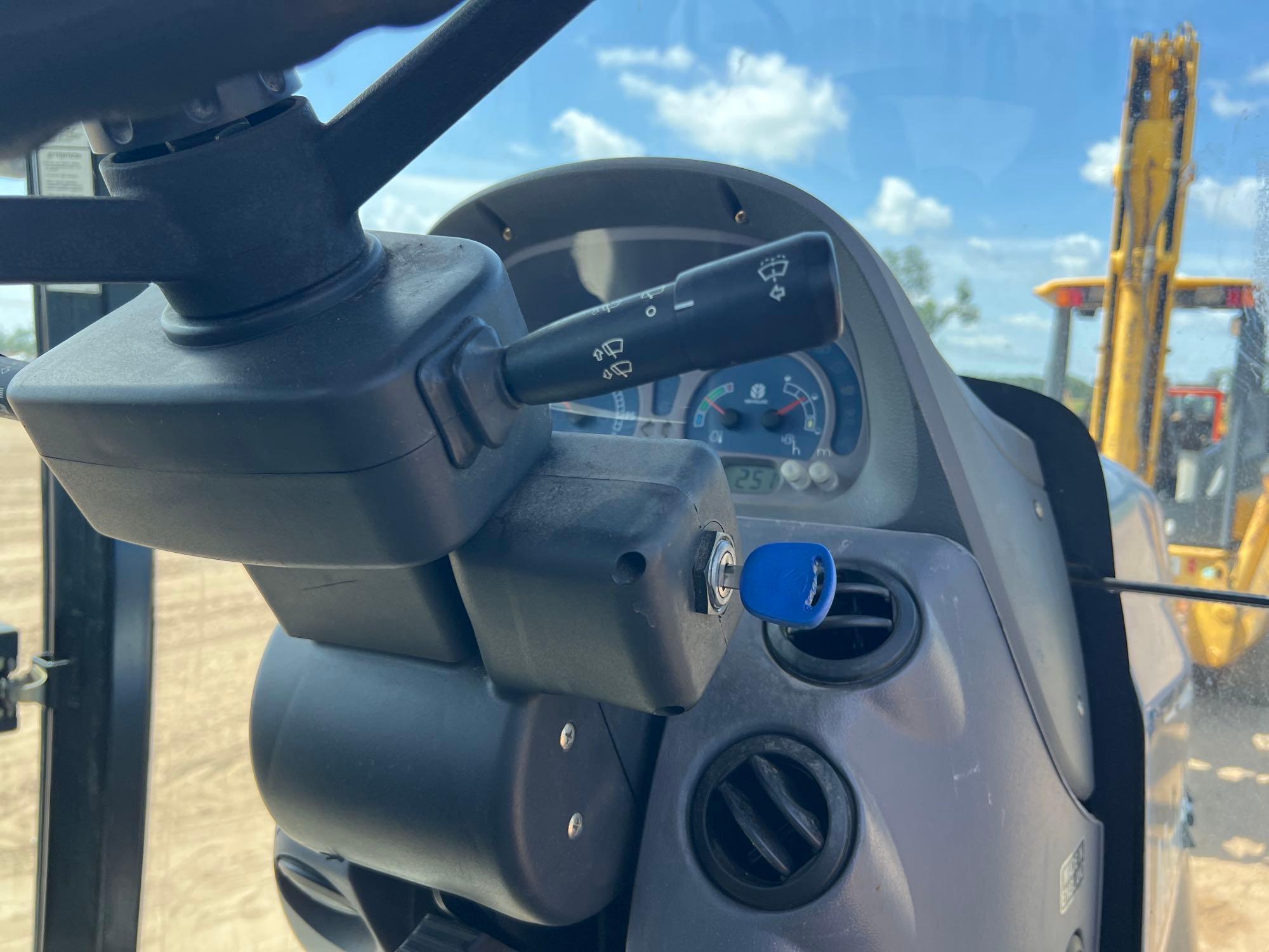 2007 New Holland TS125A