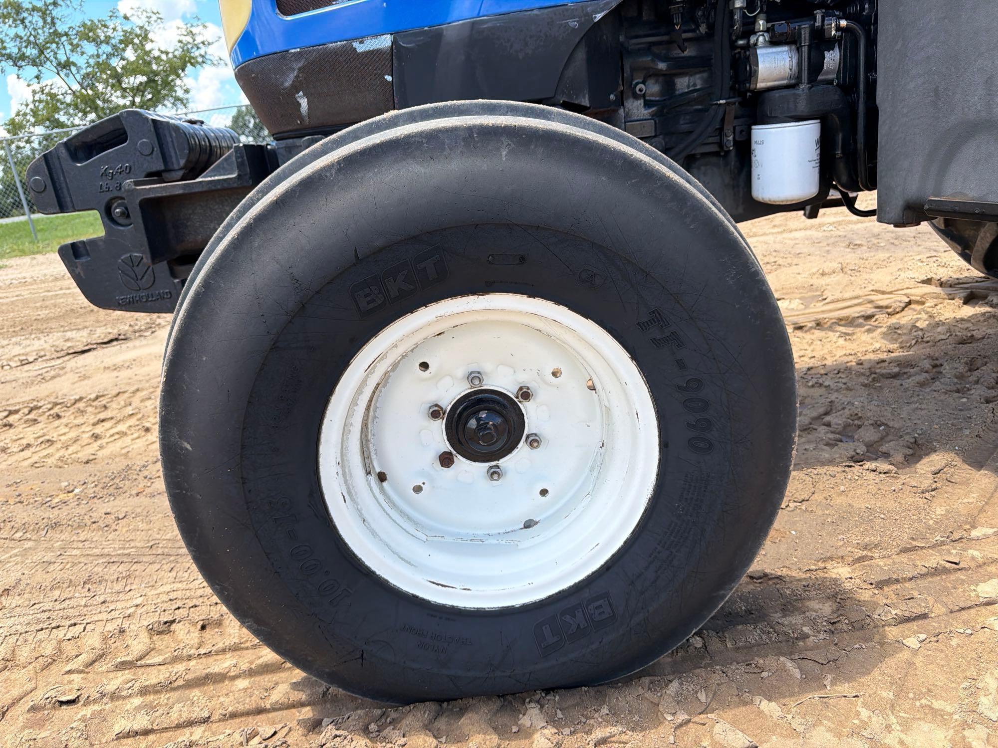 New Holland TL90A