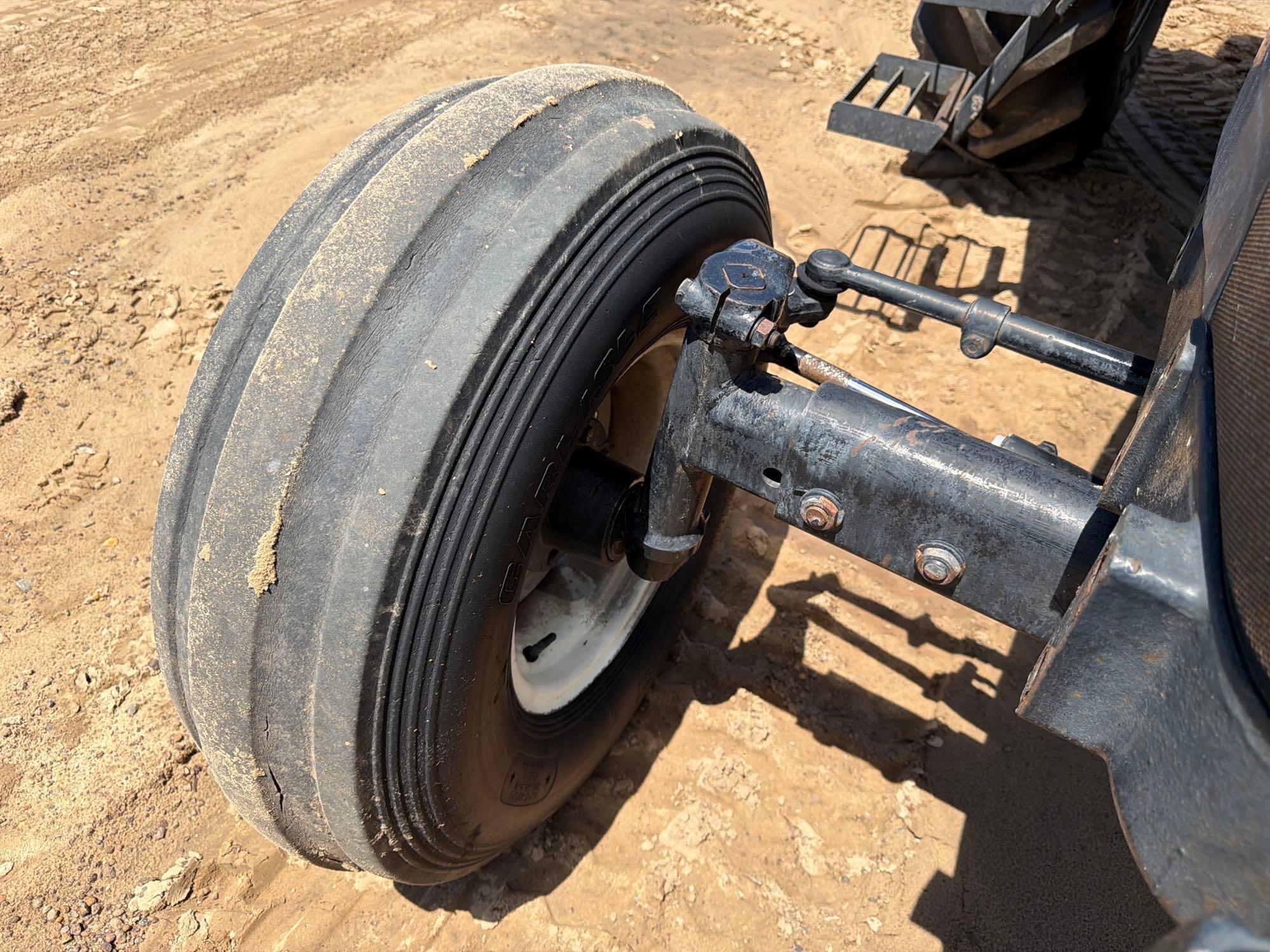 New Holland TL90A