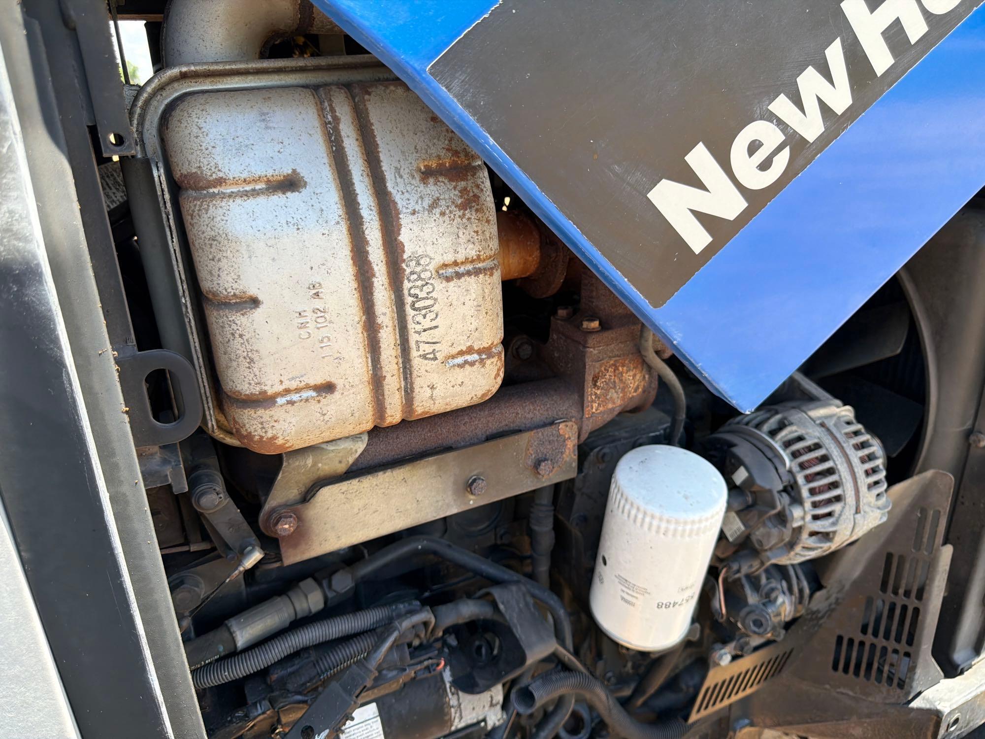 New Holland TL90A