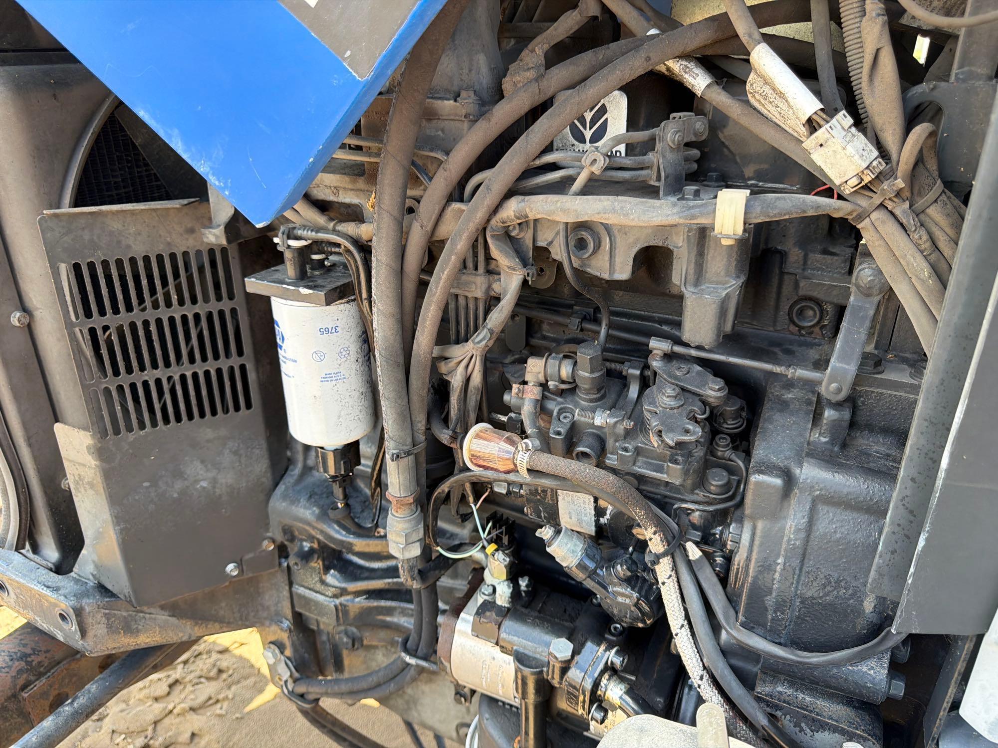 New Holland TL90A