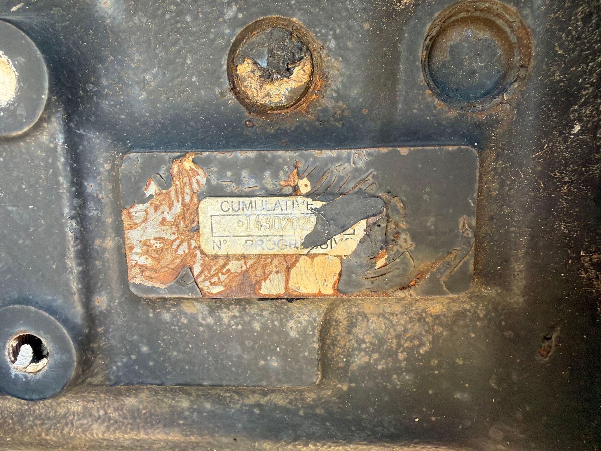 New Holland TL90A