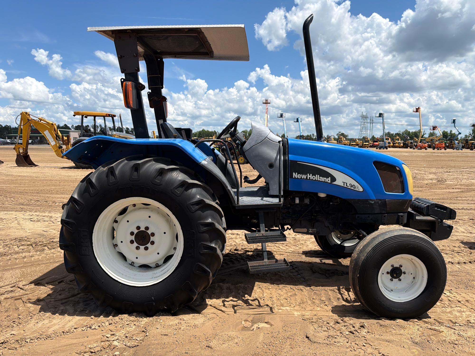 New Holland TL90A