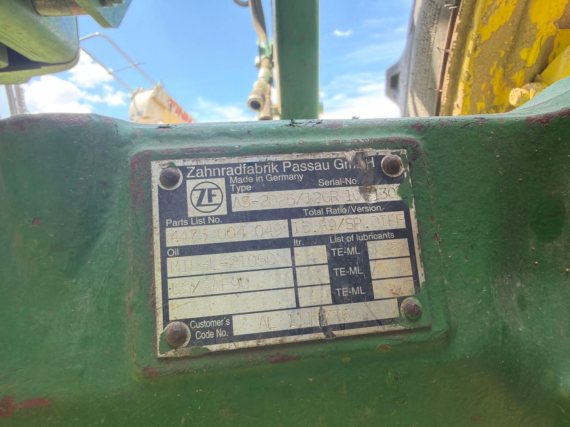 John Deere 6210