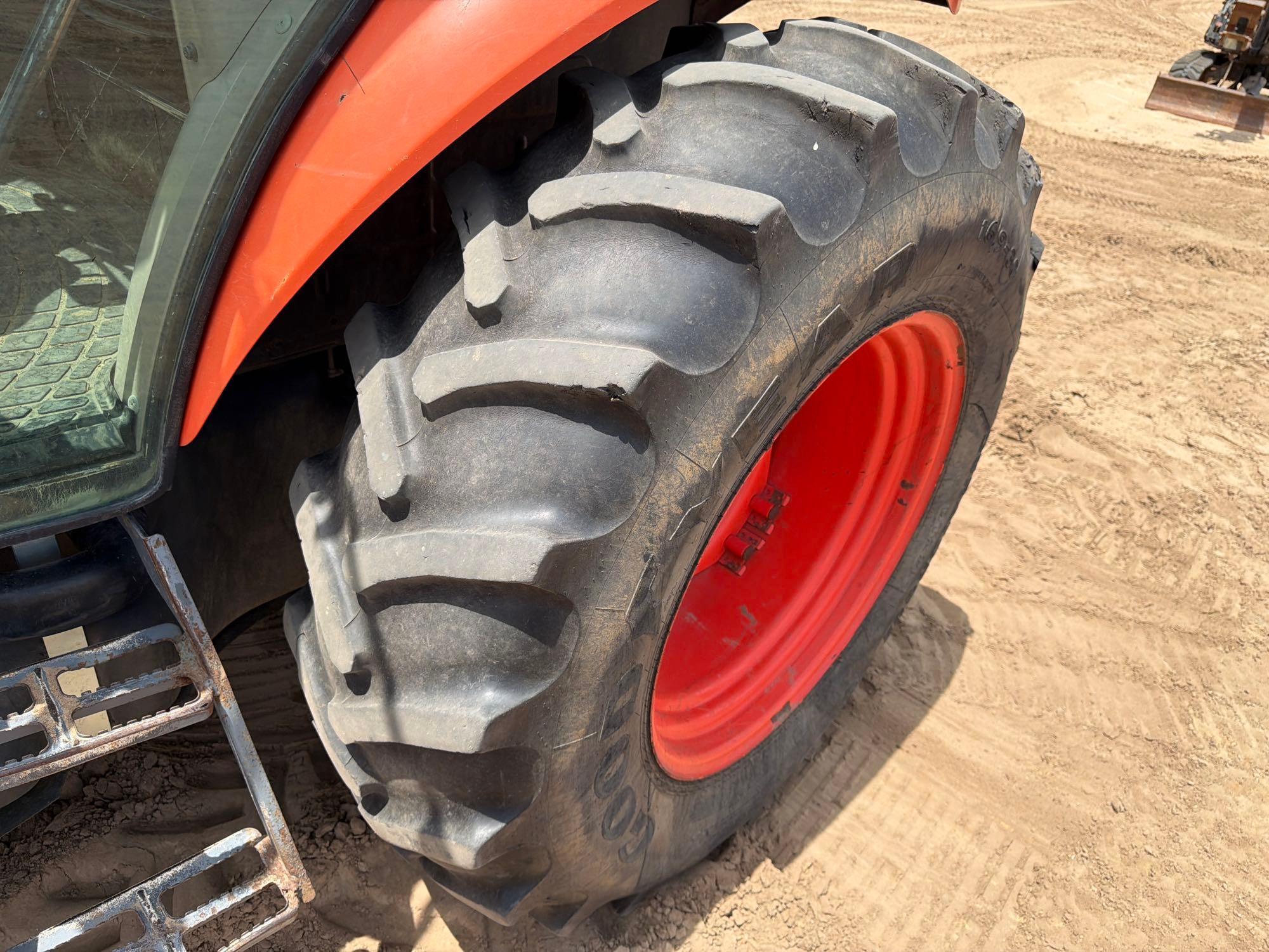 Kubota M7060