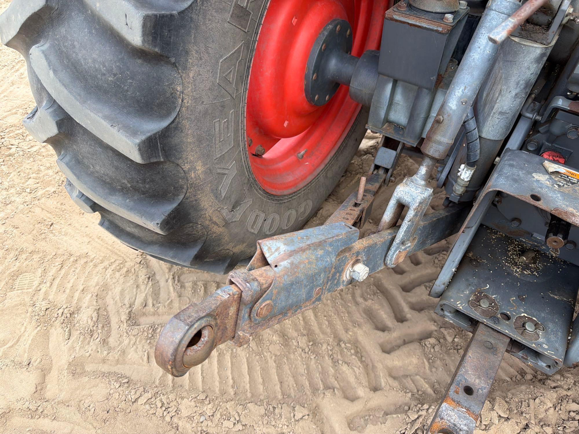 Kubota M7060