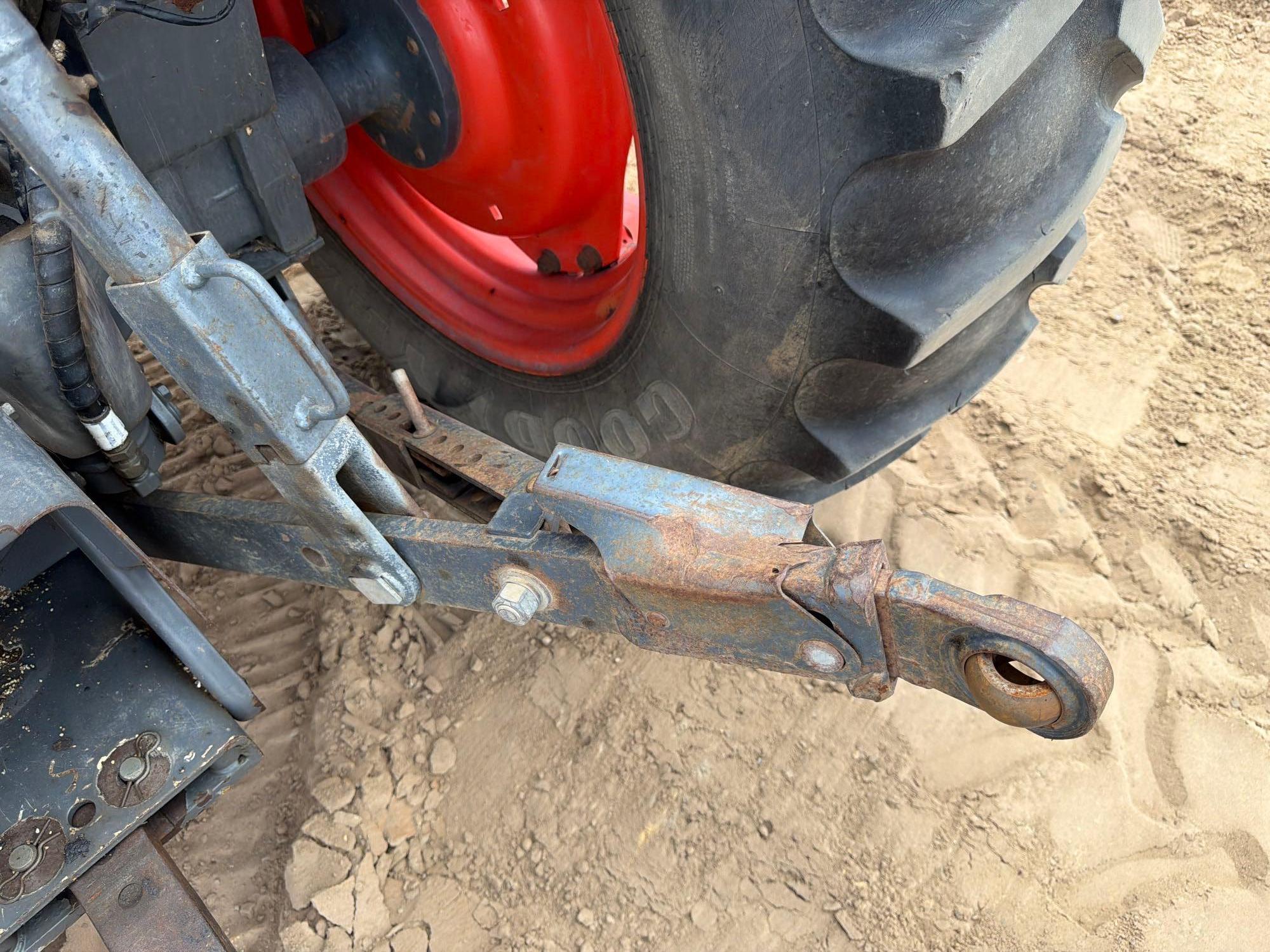 Kubota M7060
