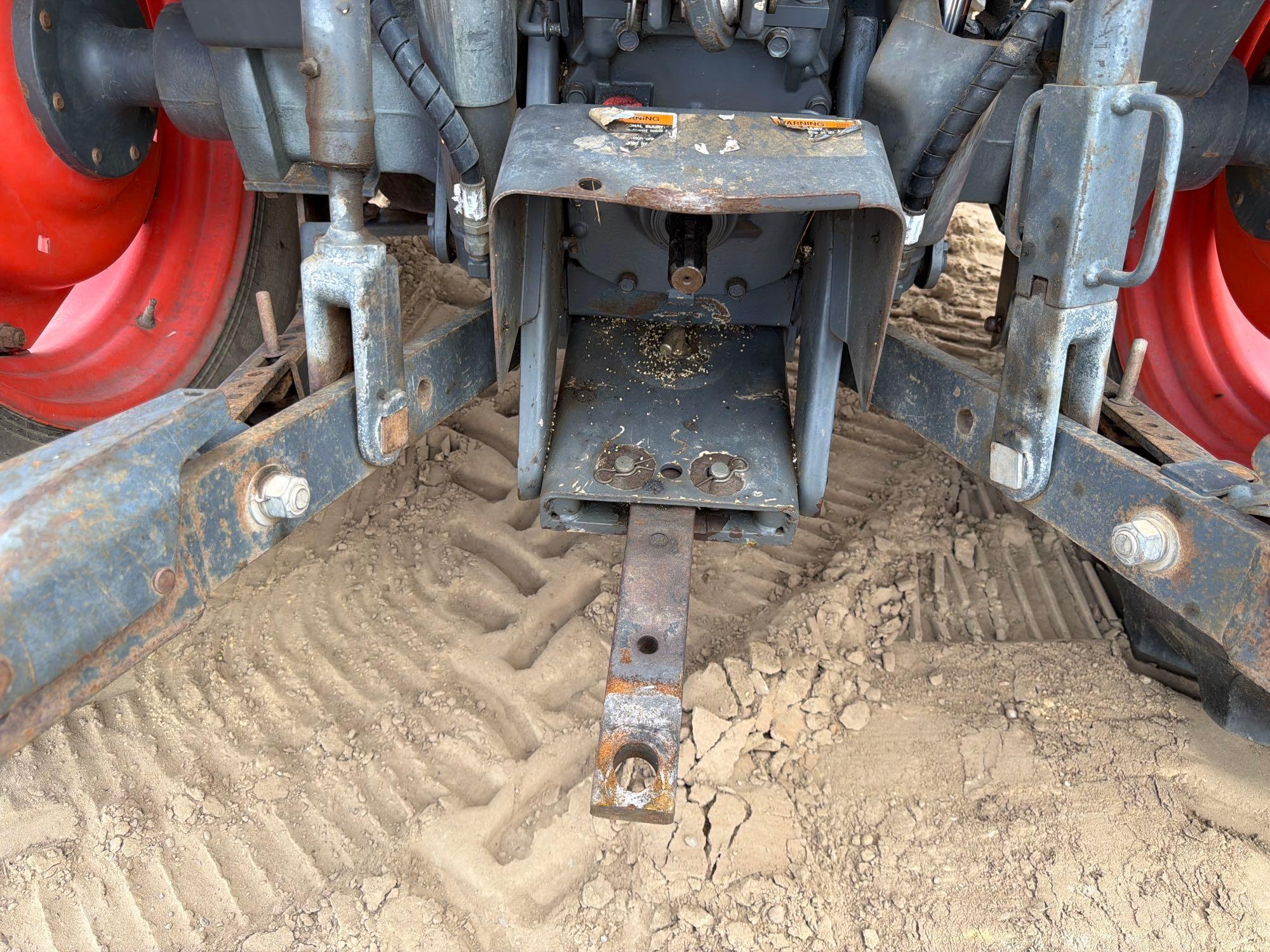Kubota M7060