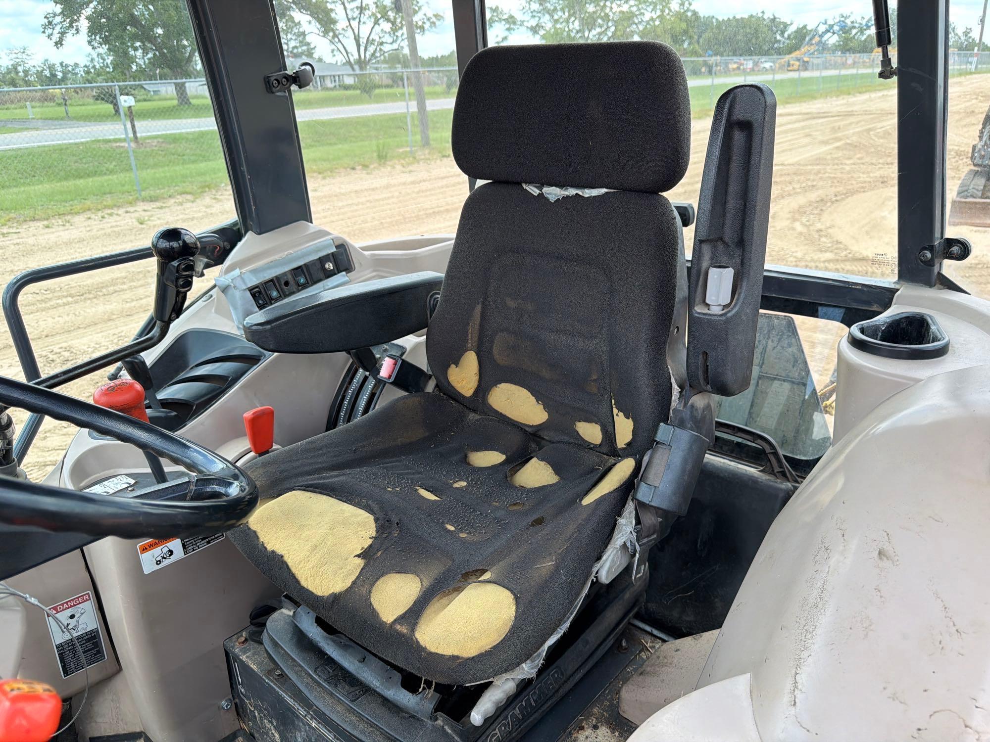 Kubota M7060