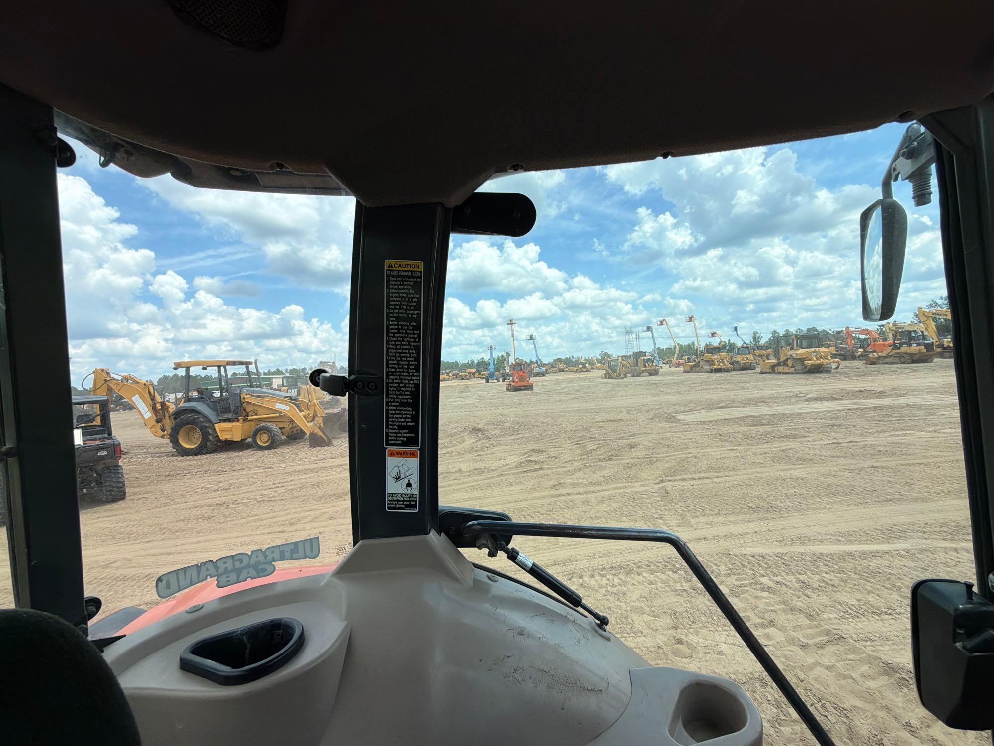 Kubota M7060