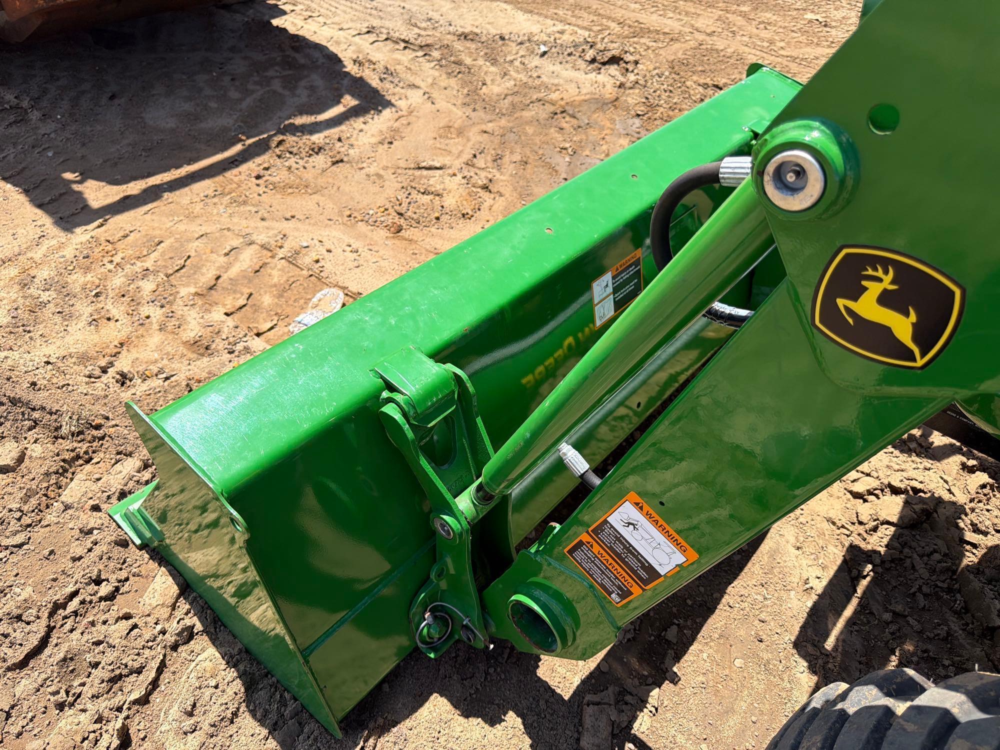 John Deere 300E