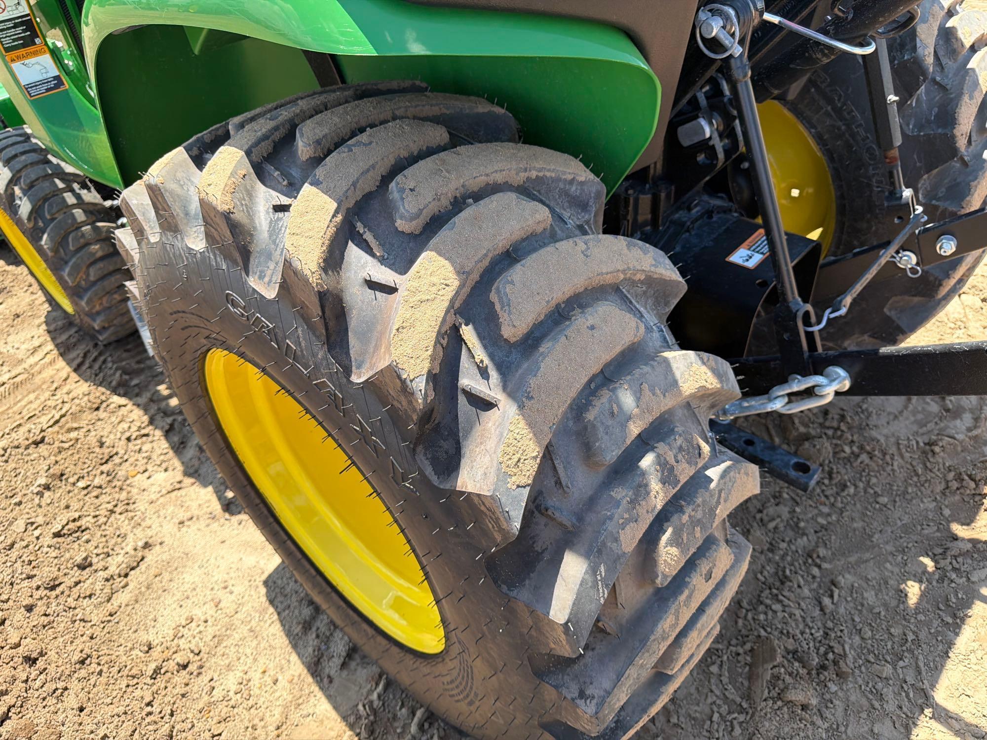 John Deere 300E