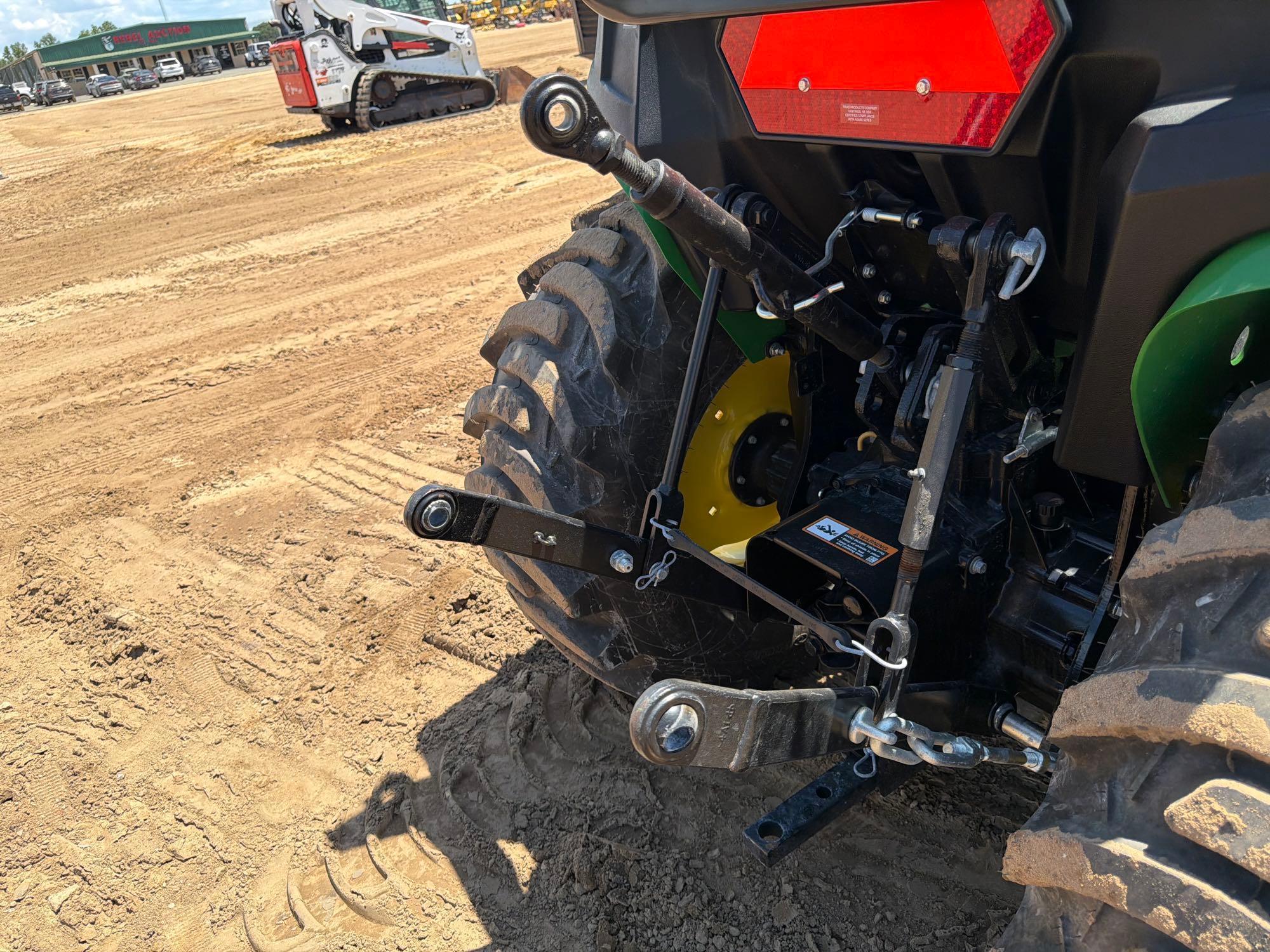 John Deere 300E