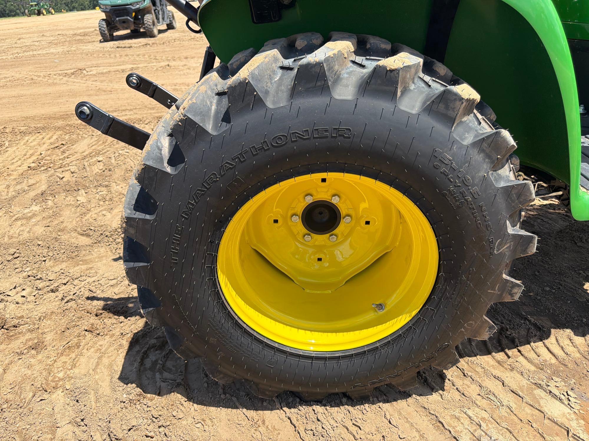 John Deere 300E