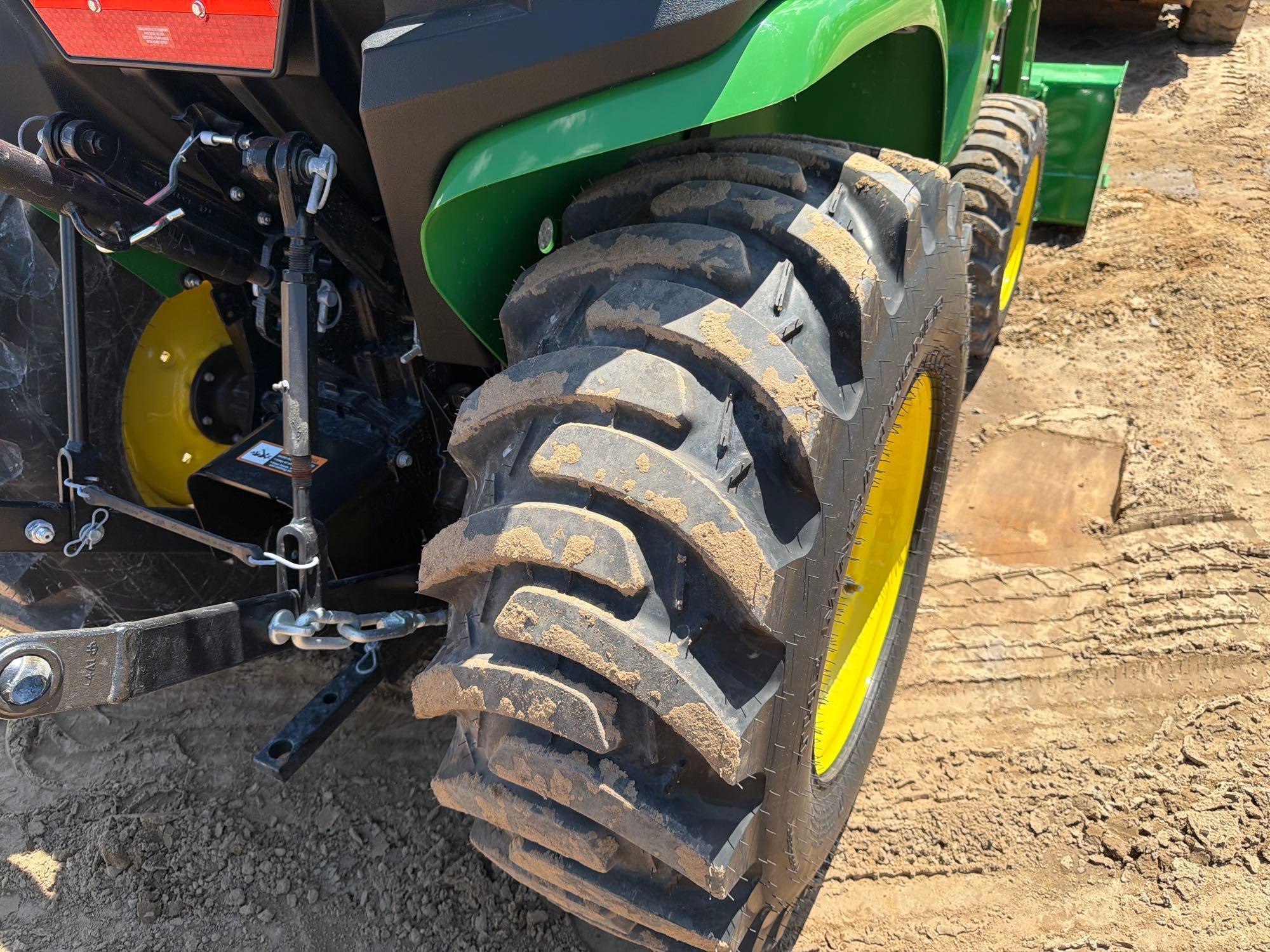 John Deere 300E