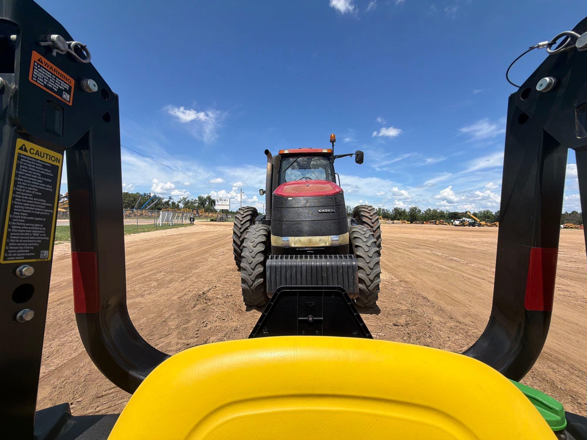 John Deere 300E
