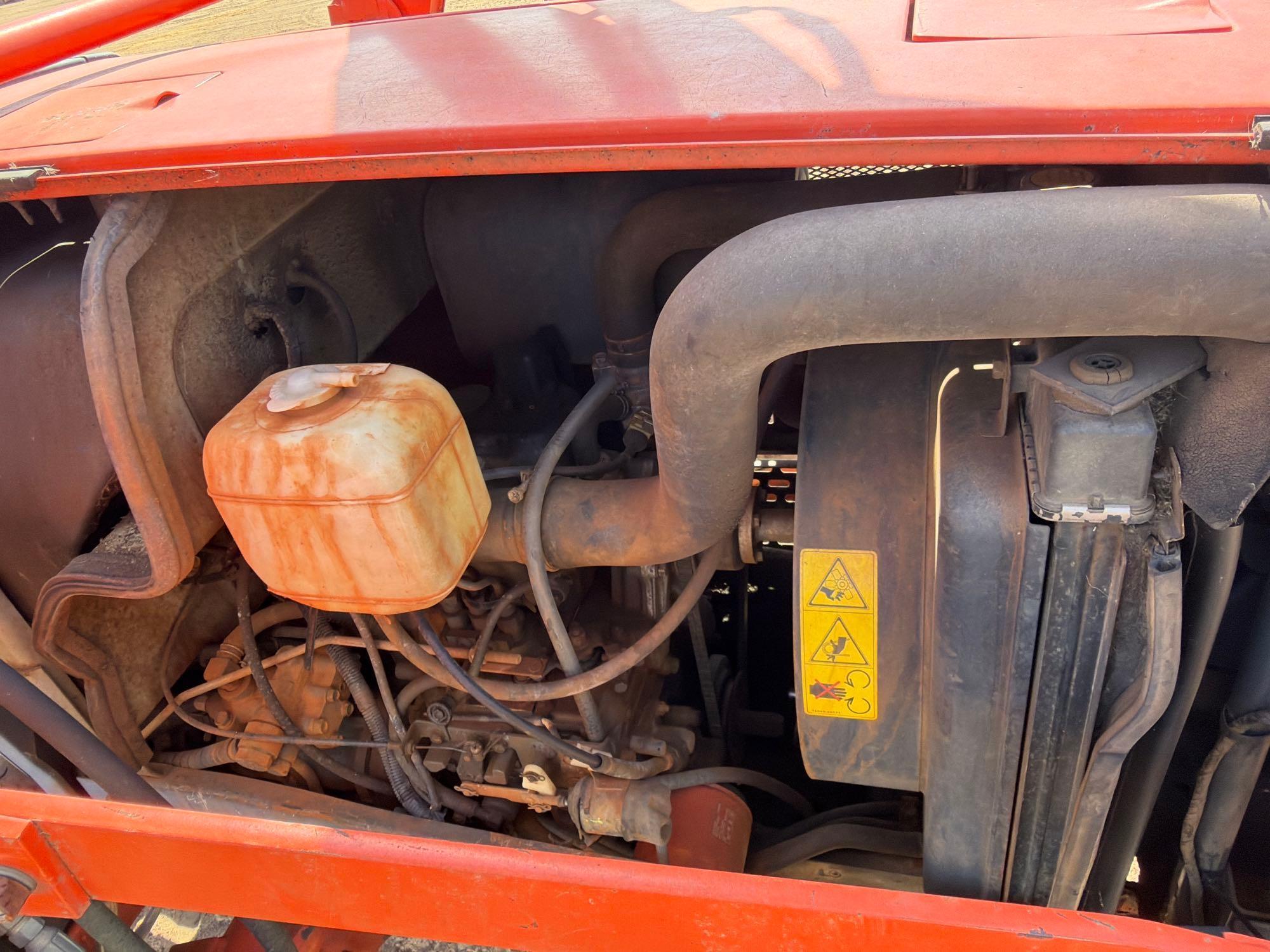 Kubota L3300