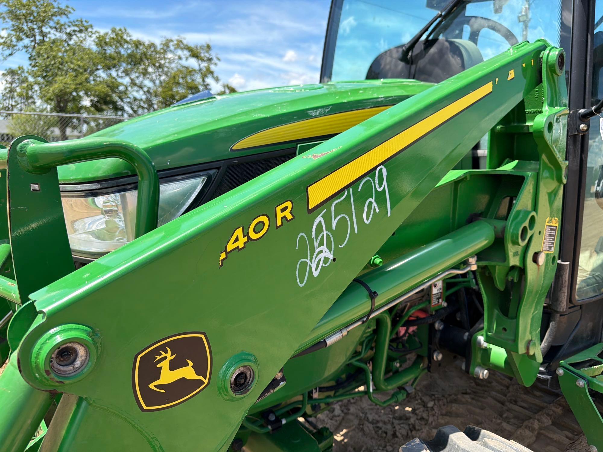 John Deere 4066R