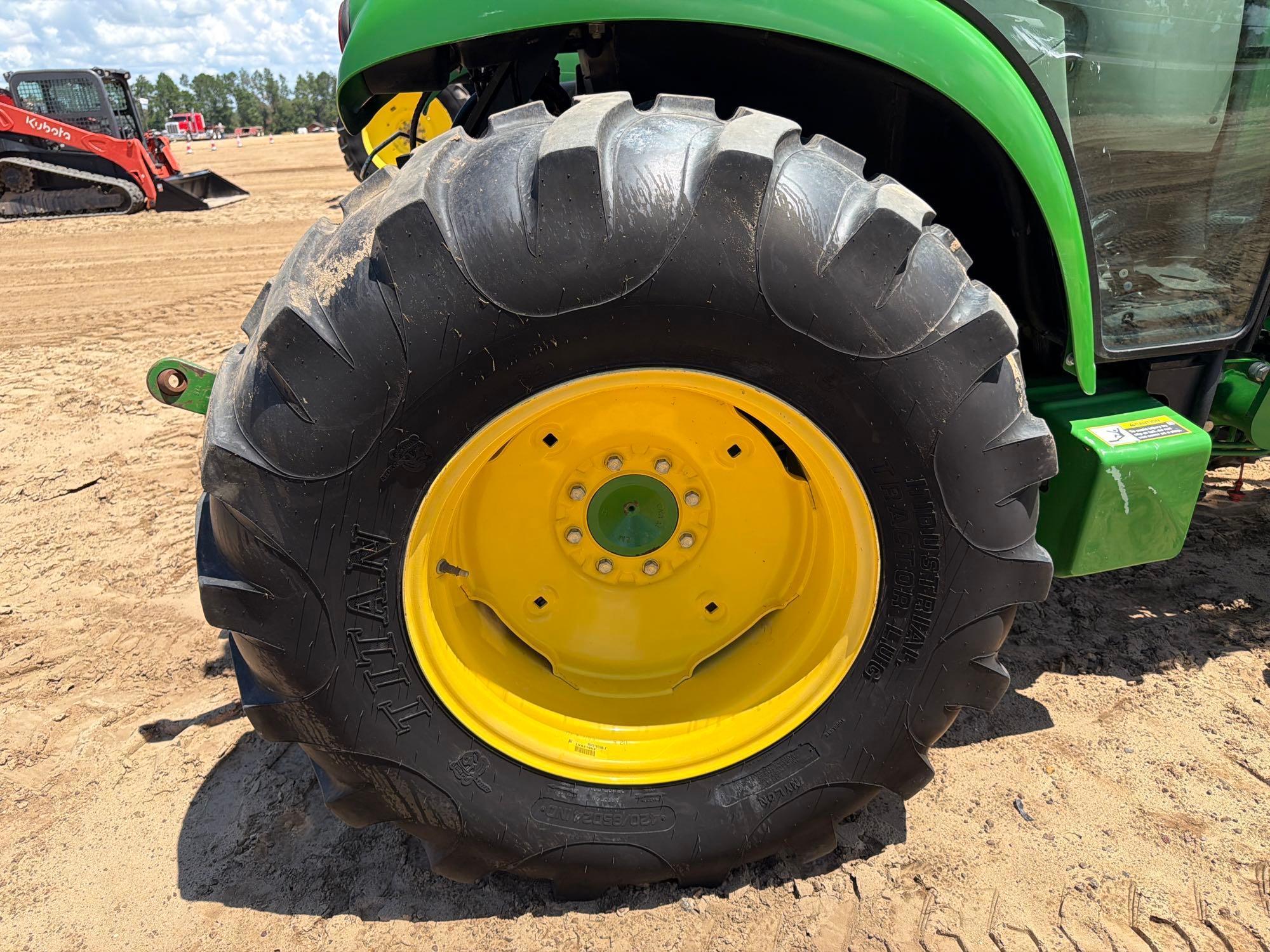 John Deere 4066R