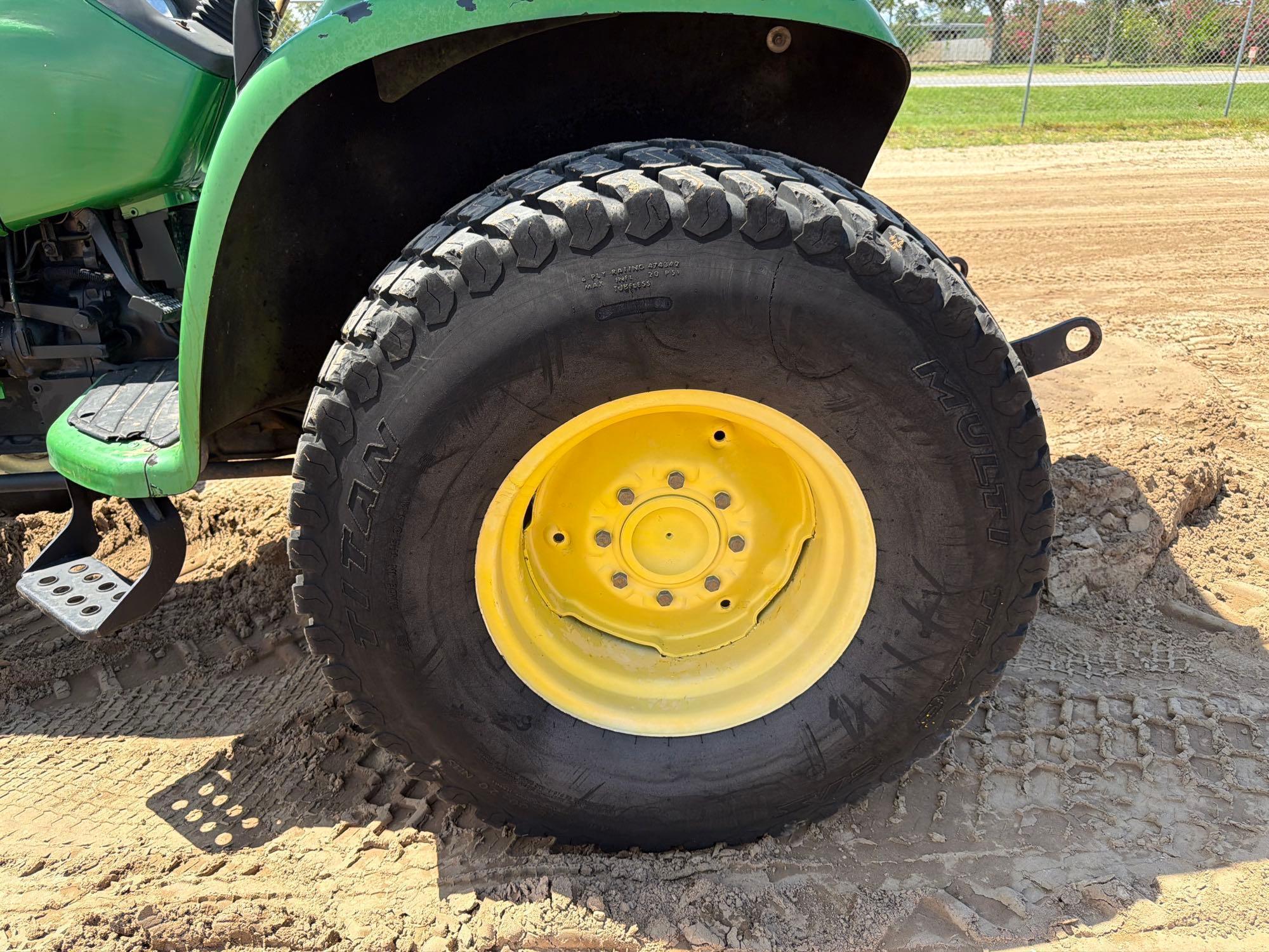1998 John Deere 4600