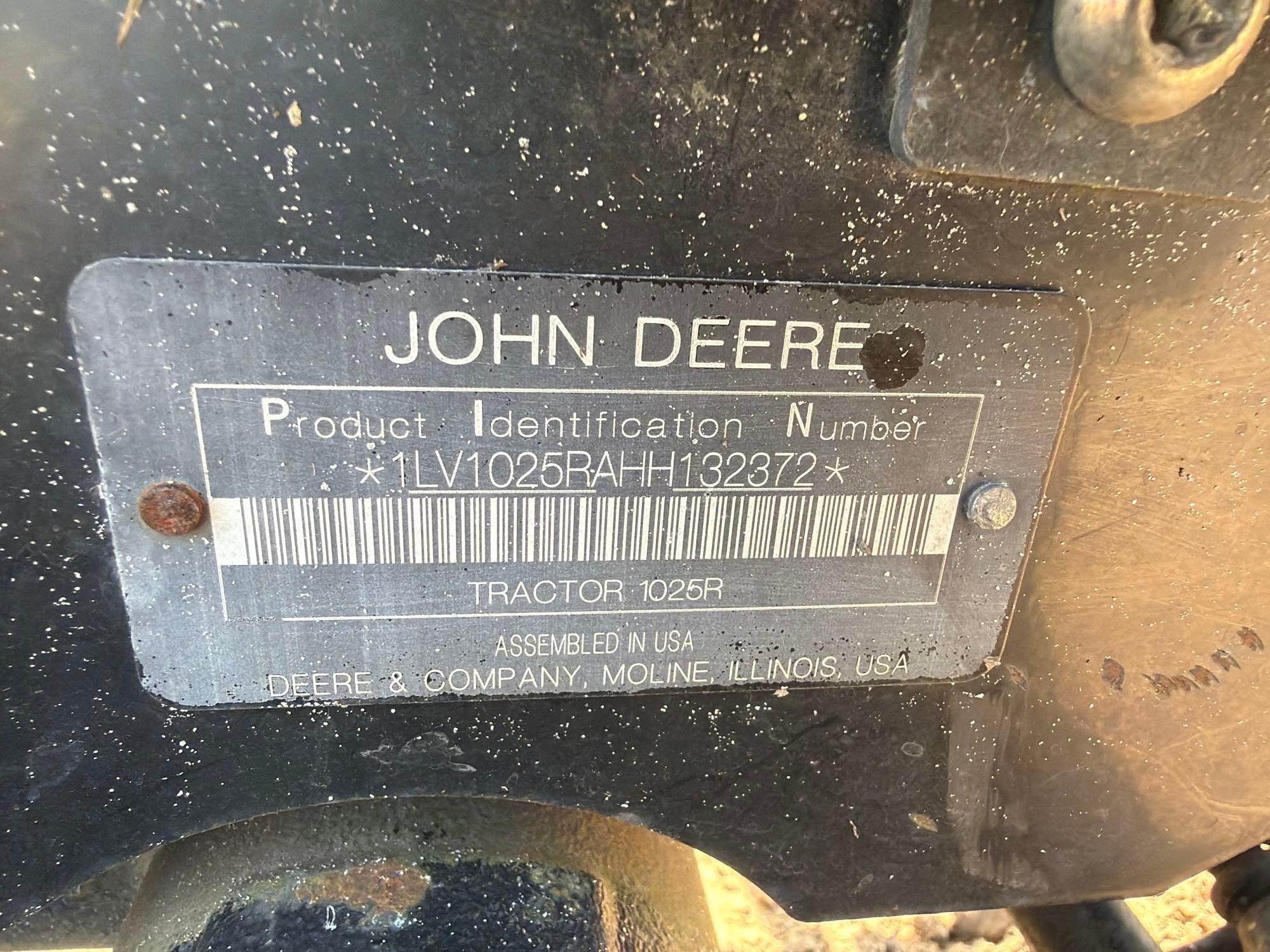 John Deere 1025R