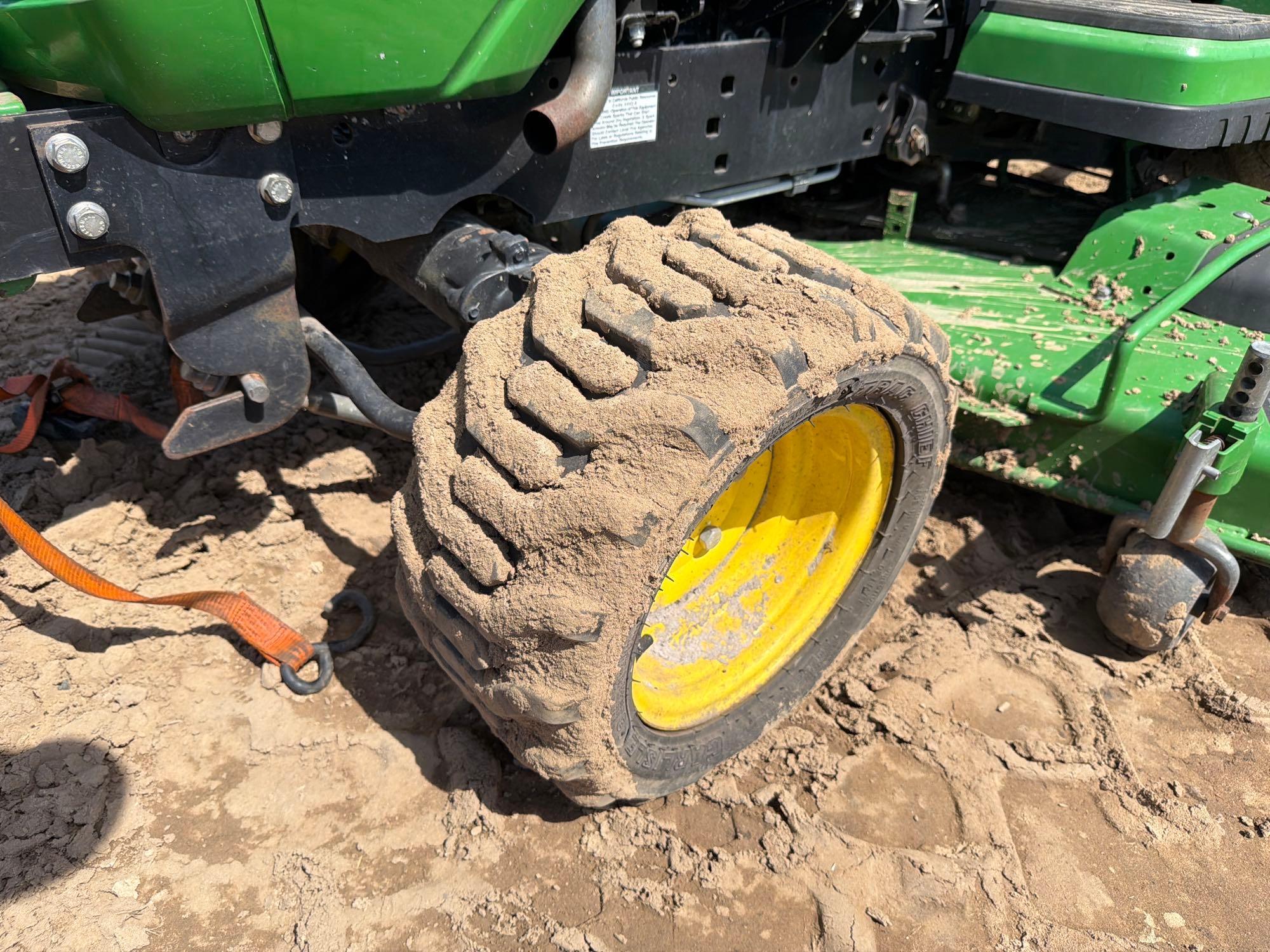 John Deere 1025R