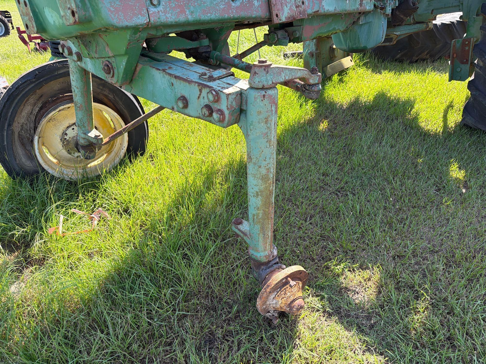 John Deere 4240