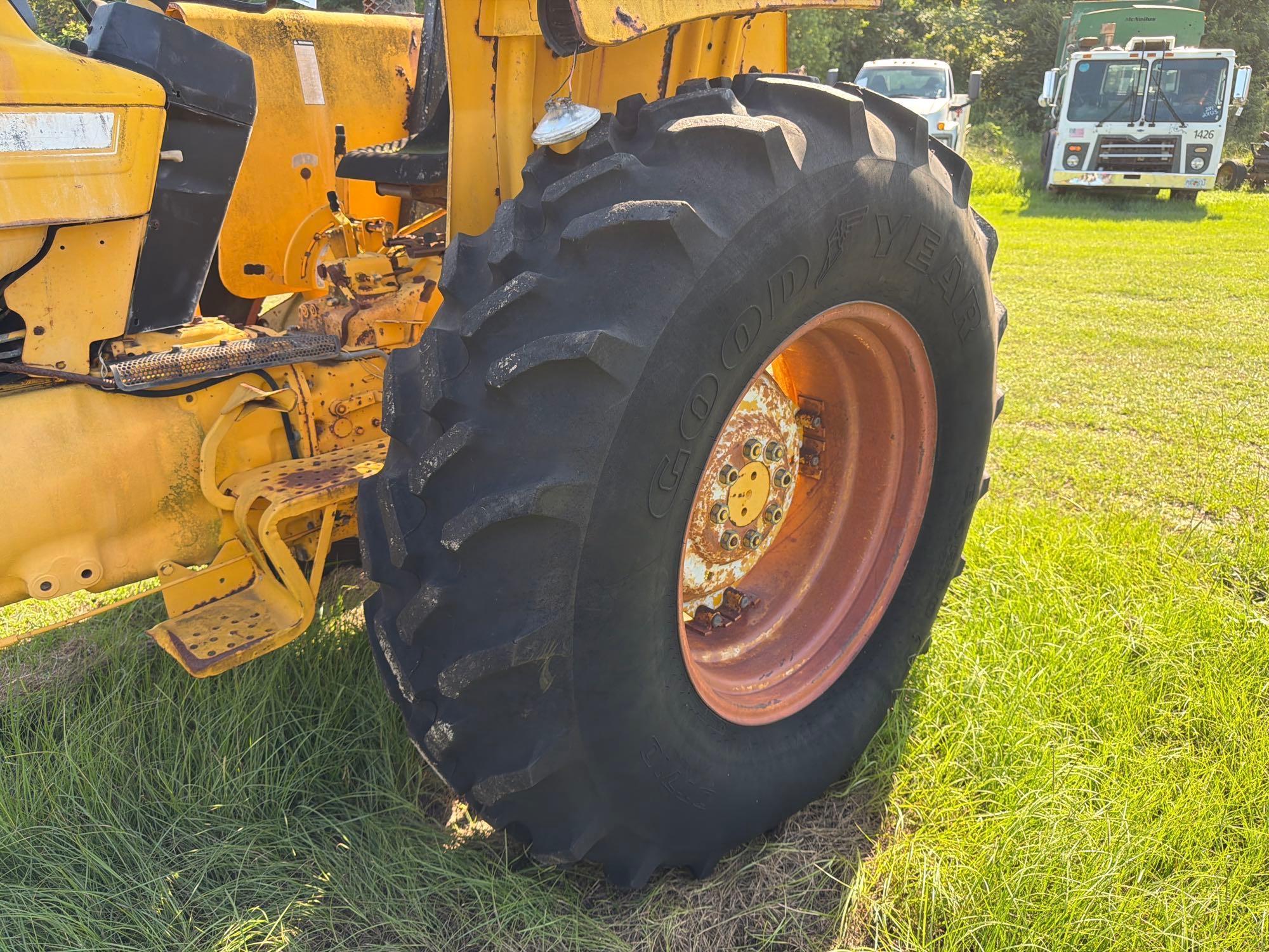 Ford 6610