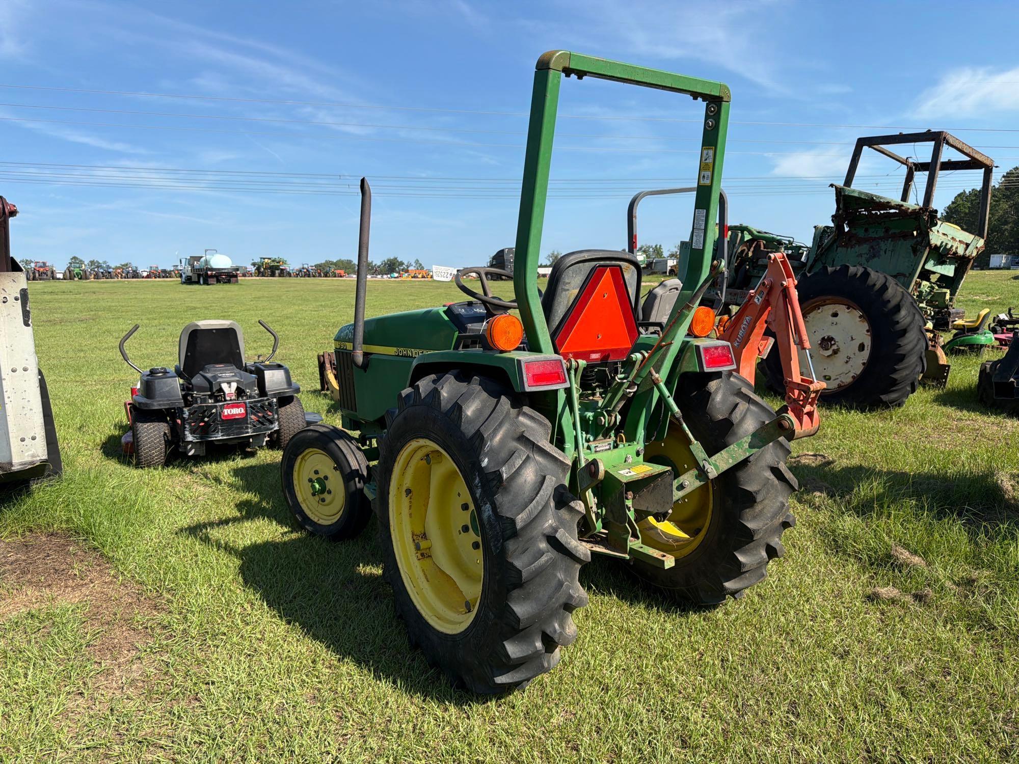 John Deere 790