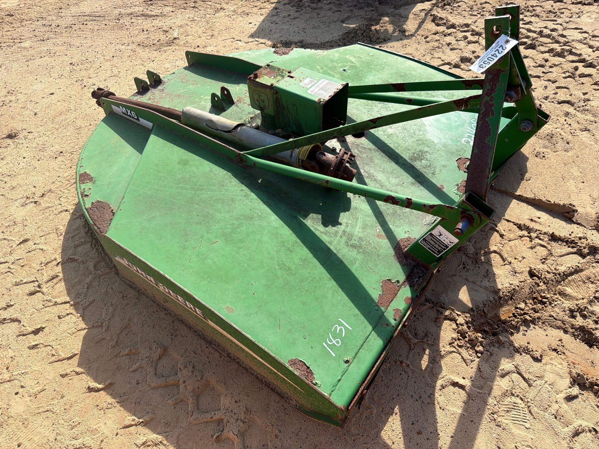 John Deere MX6
