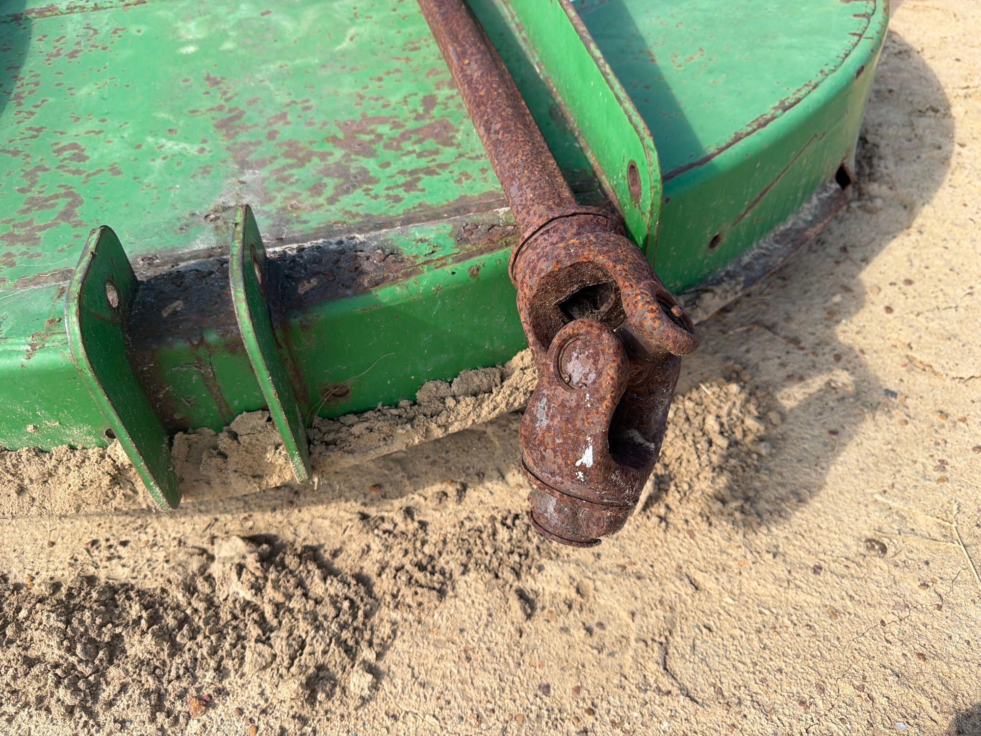 John Deere MX6