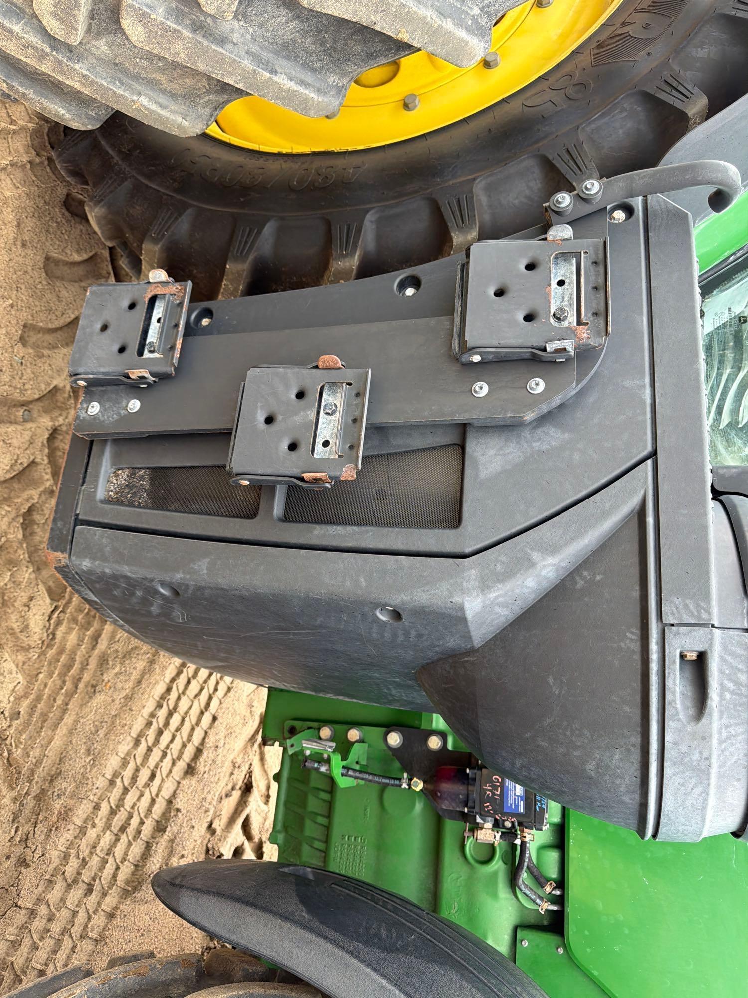 John Deere 8320R