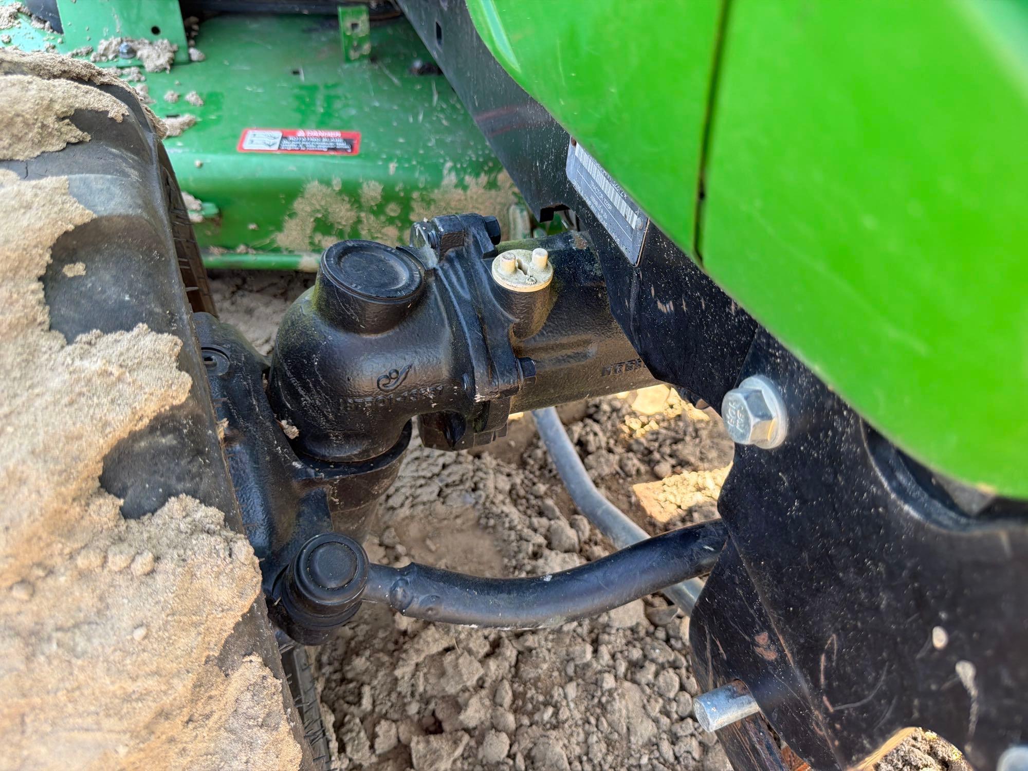 John Deere 1025R