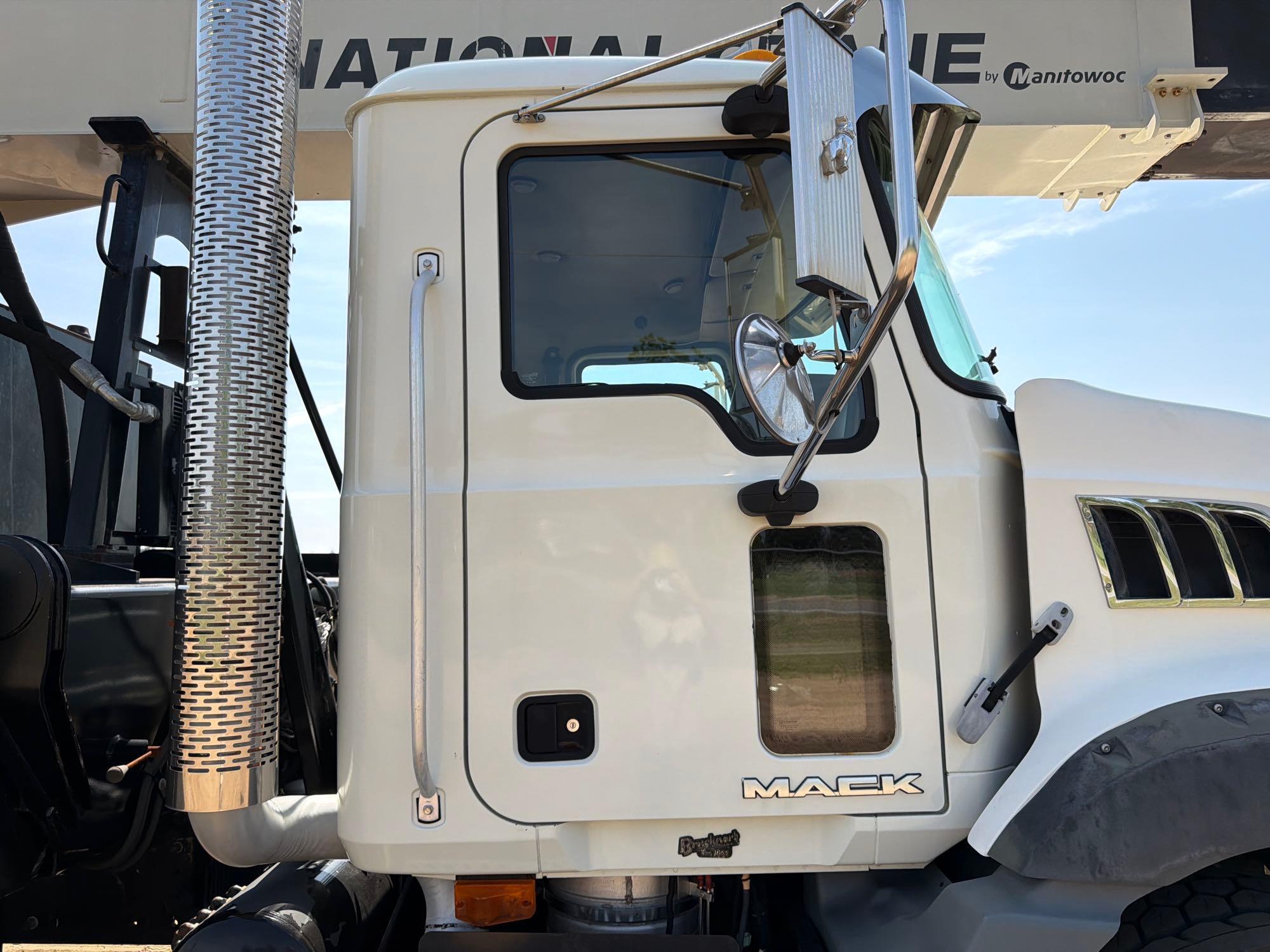2010 National GU813
