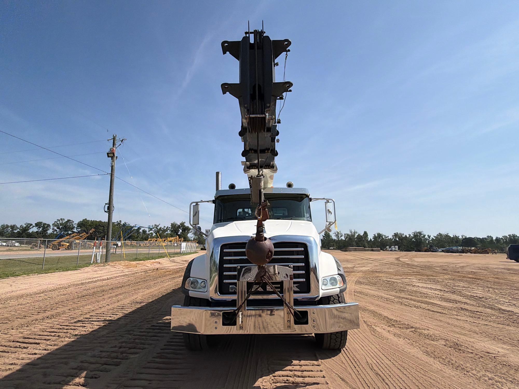2010 National GU813