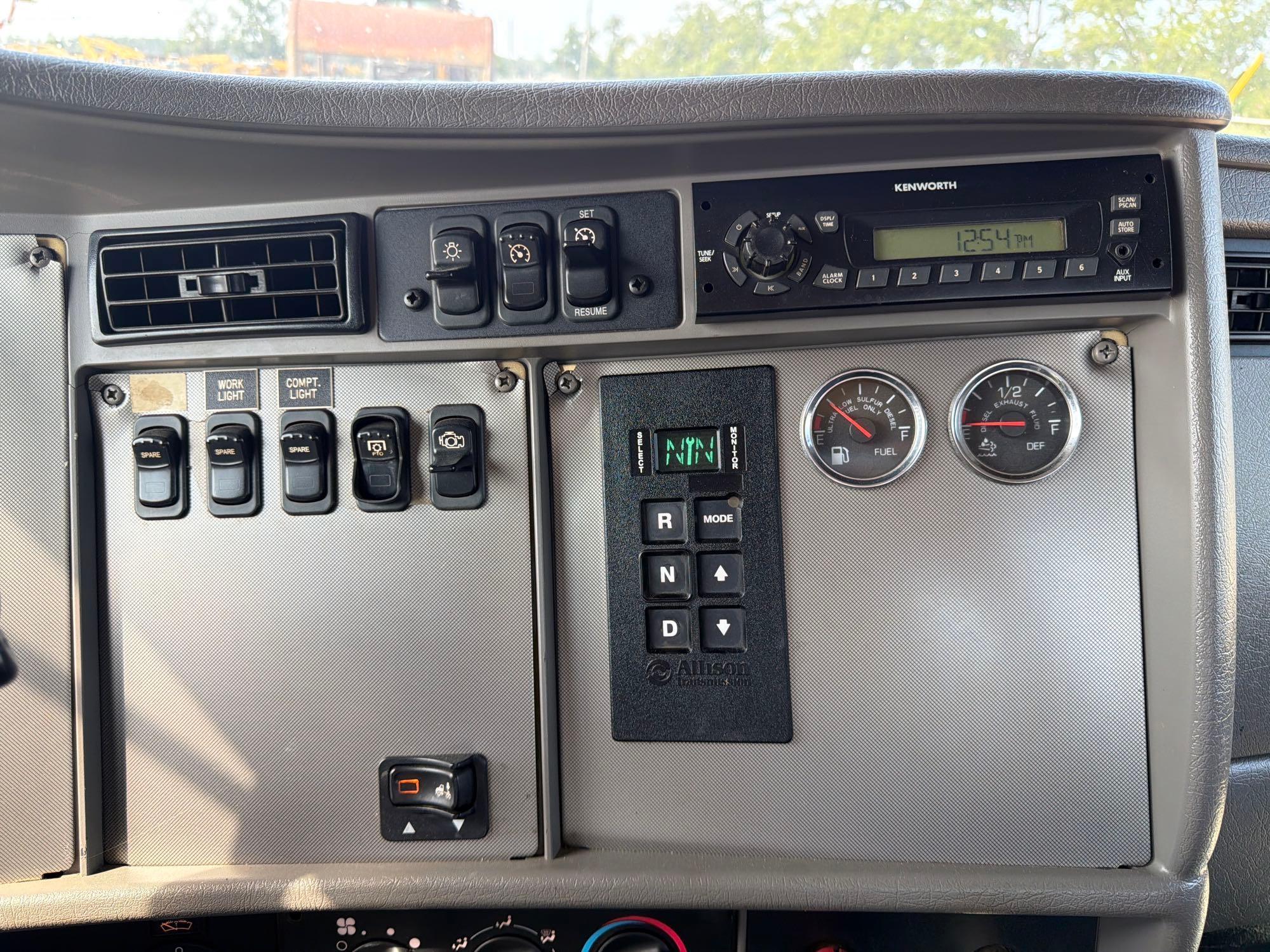 2012 Kenworth T370