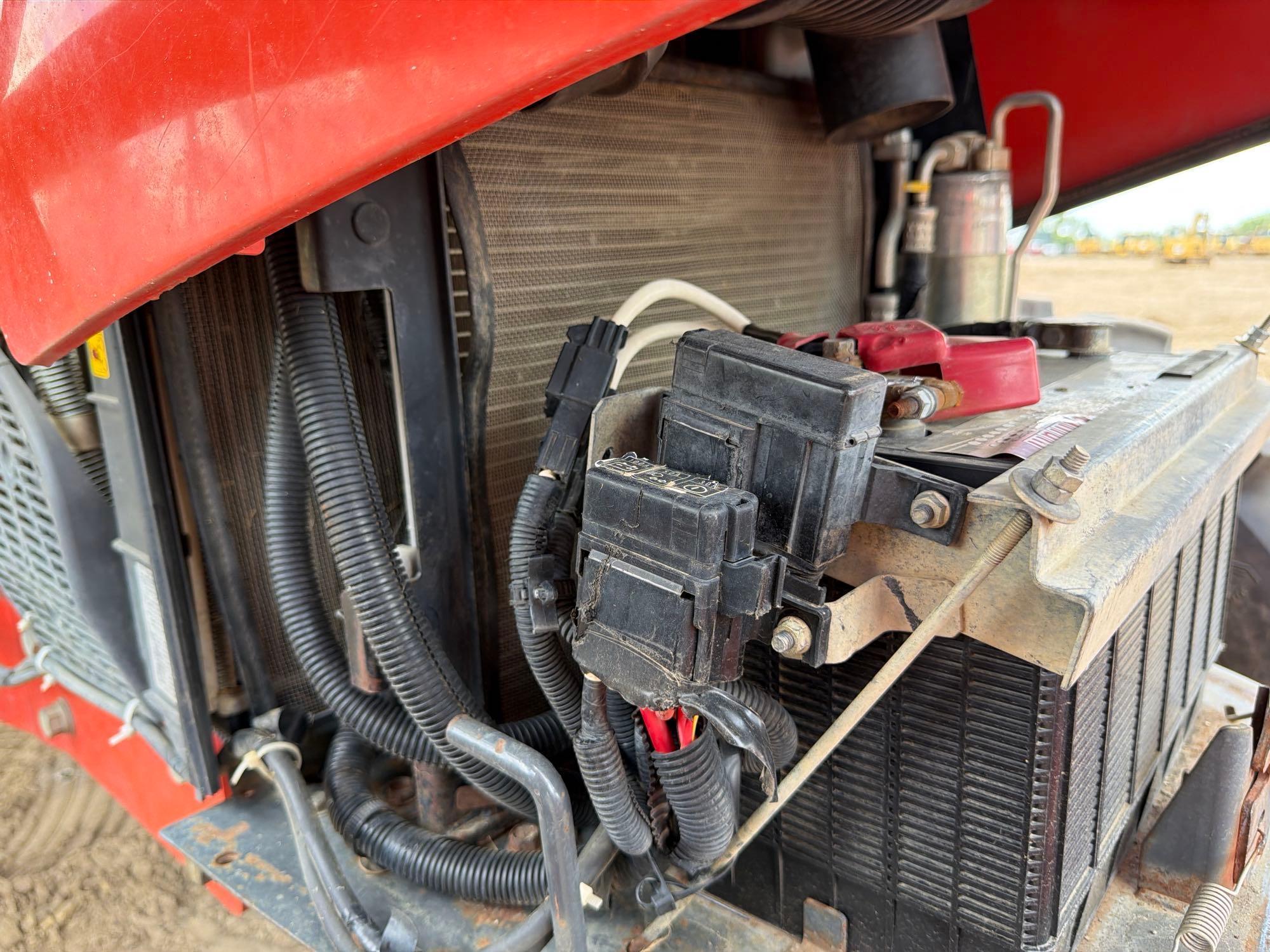 Kubota M7060