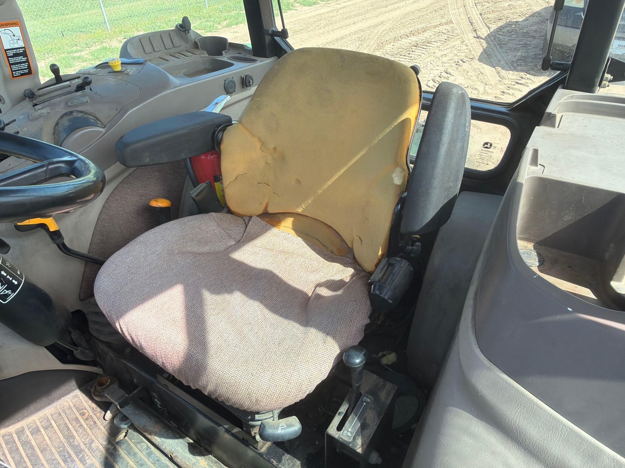 John Deere 5101E