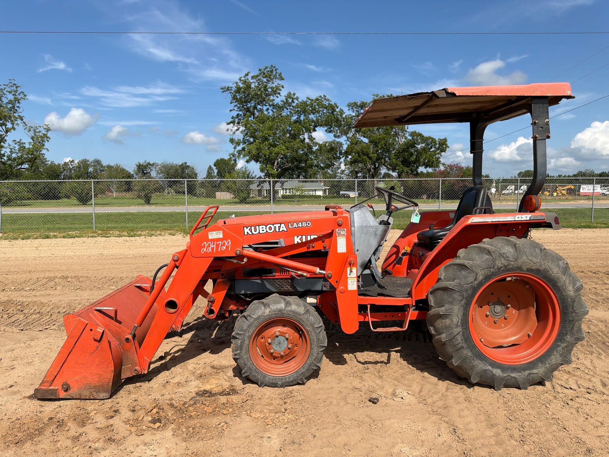 Photo of a  Kubota L3300