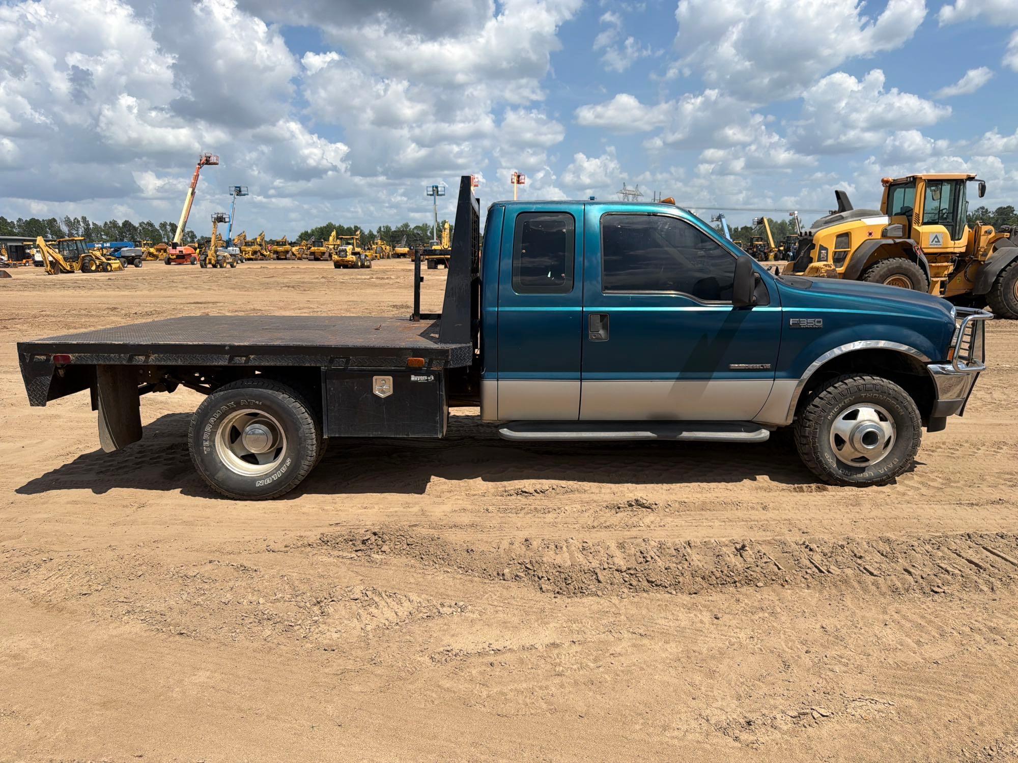 2001 Ford F-350 XLT