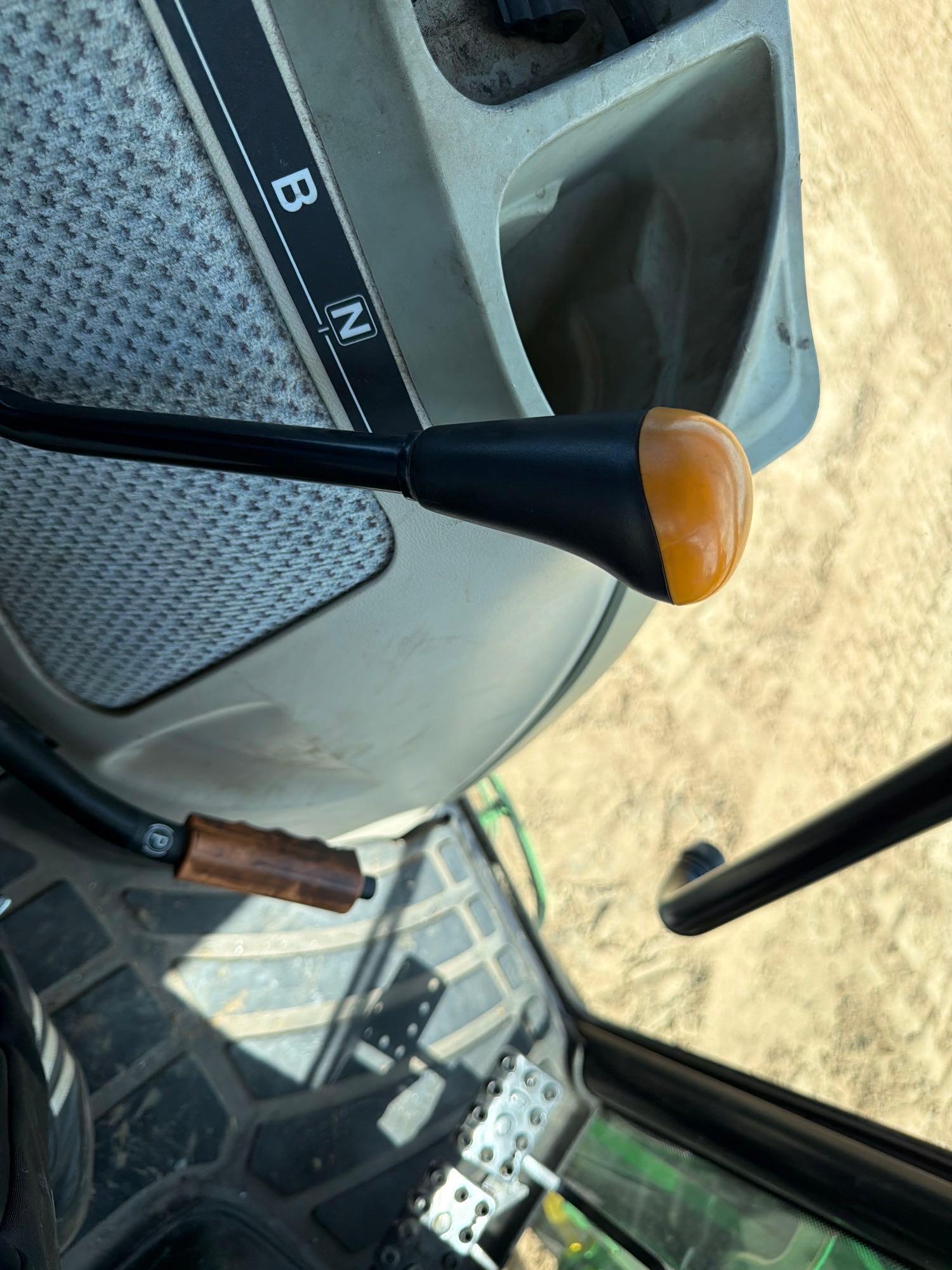 John Deere 4066R