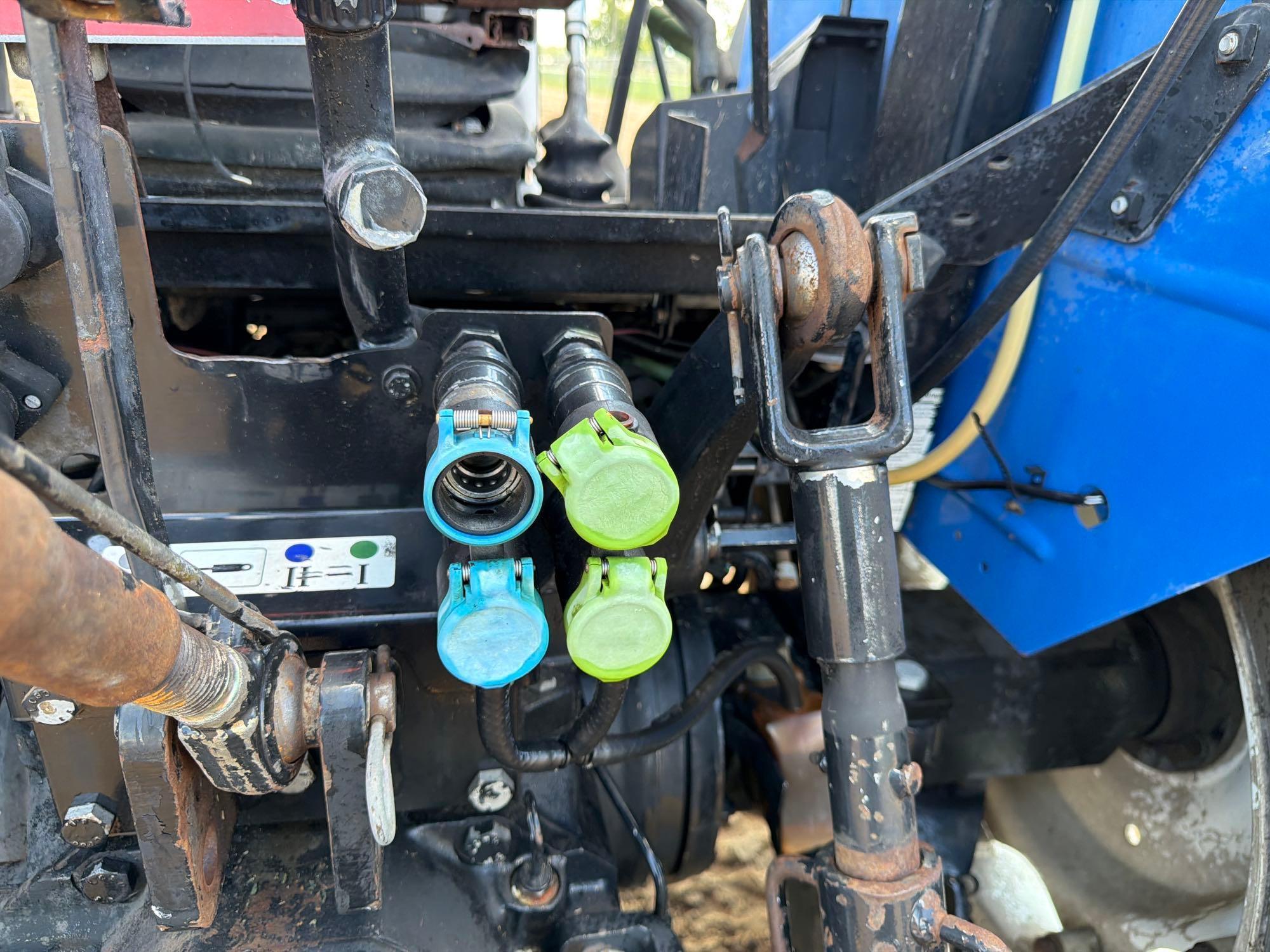New Holland TL90A